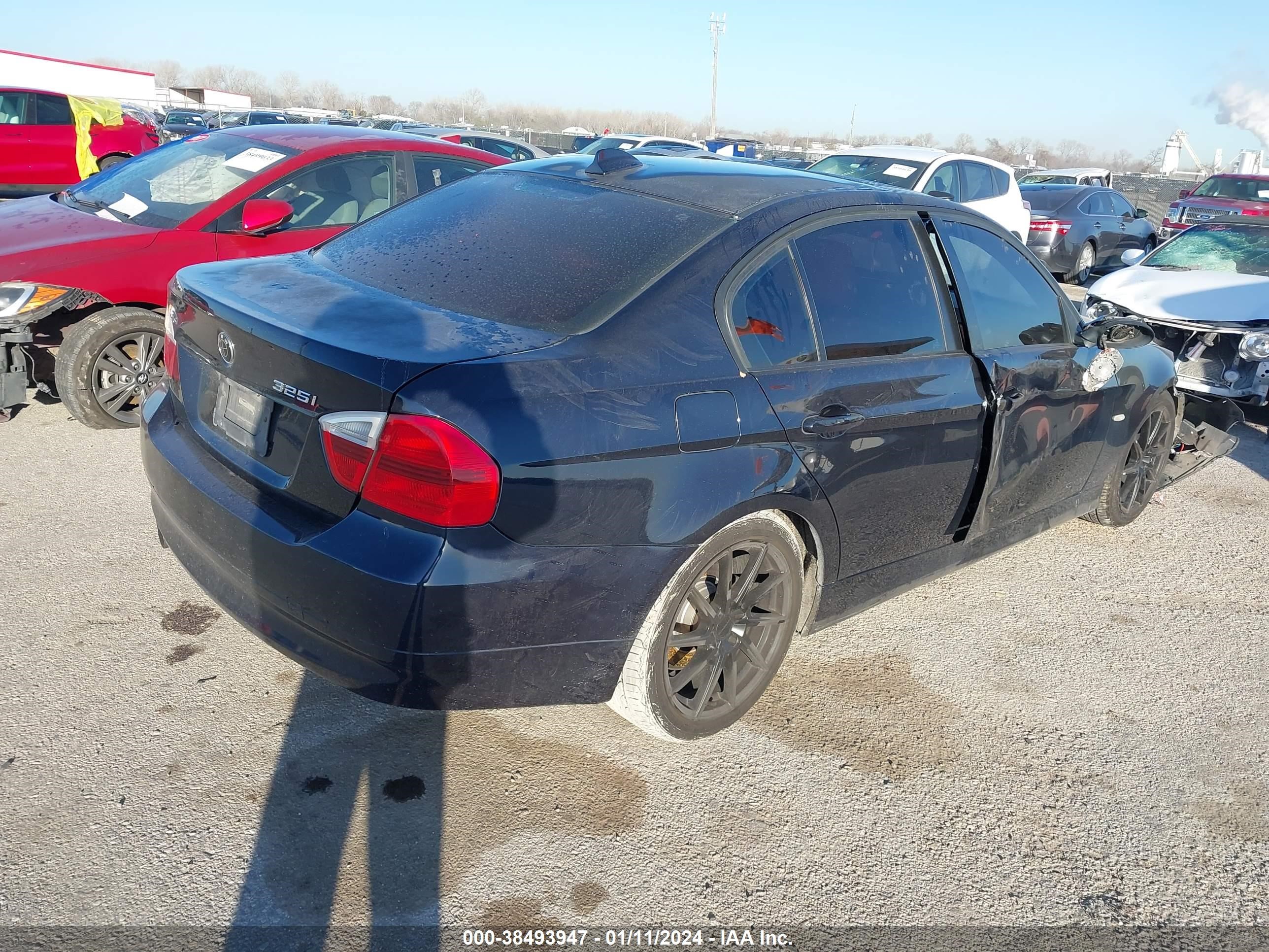 Photo 3 VIN: WBAVB13516PT13150 - BMW 3ER 