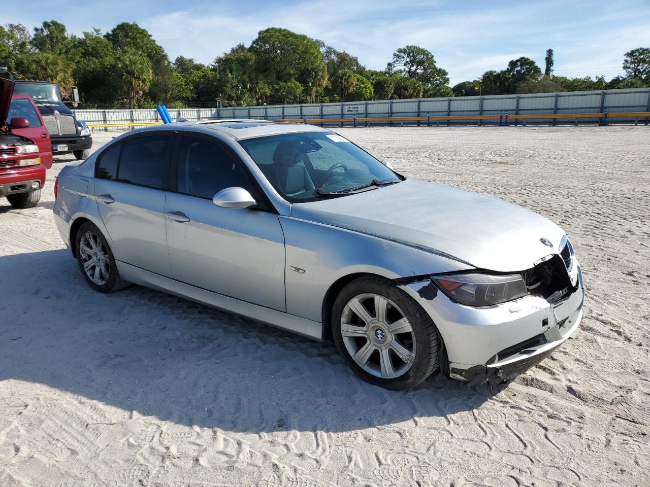 Photo 3 VIN: WBAVB13516PT14444 - BMW 3ER 