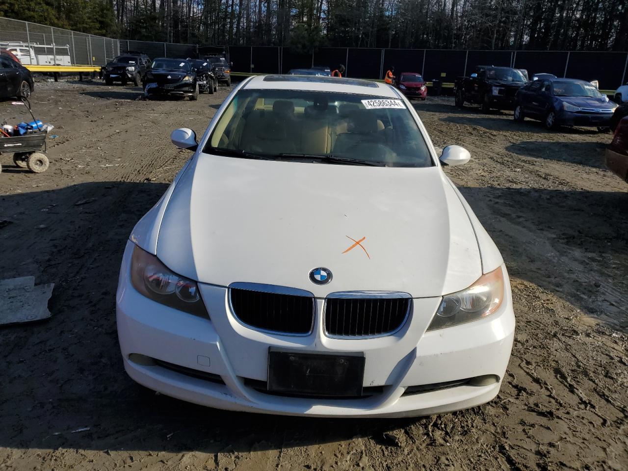 Photo 4 VIN: WBAVB13526KX38356 - BMW 3ER 