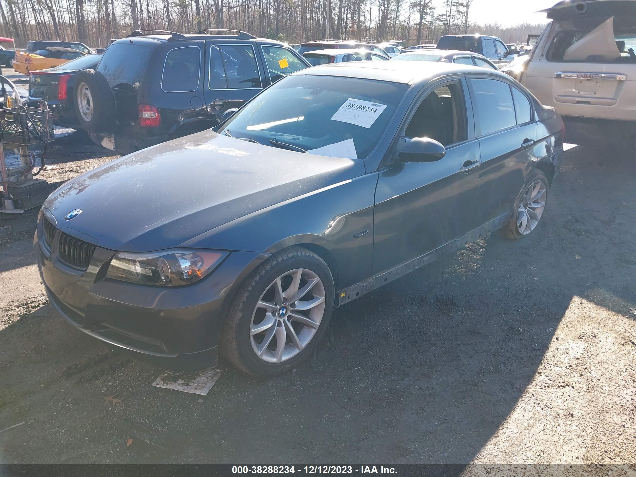 Photo 1 VIN: WBAVB13526PS64007 - BMW 3ER 