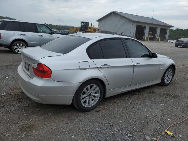 Photo 2 VIN: WBAVB13536KR57701 - BMW 3 SERIES 