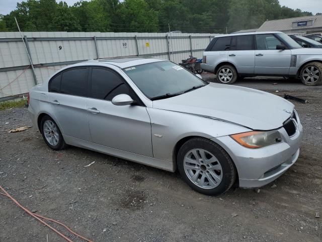 Photo 3 VIN: WBAVB13536KR57701 - BMW 3 SERIES 