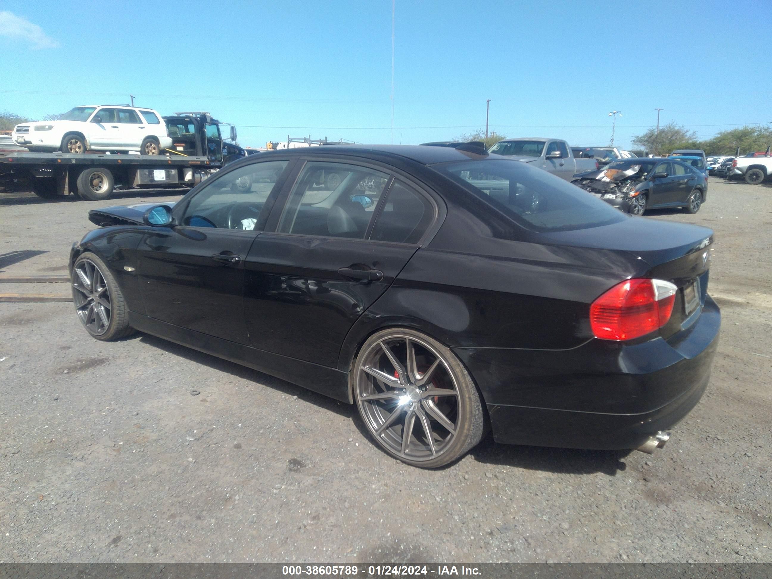 Photo 2 VIN: WBAVB13536KX48264 - BMW 3ER 