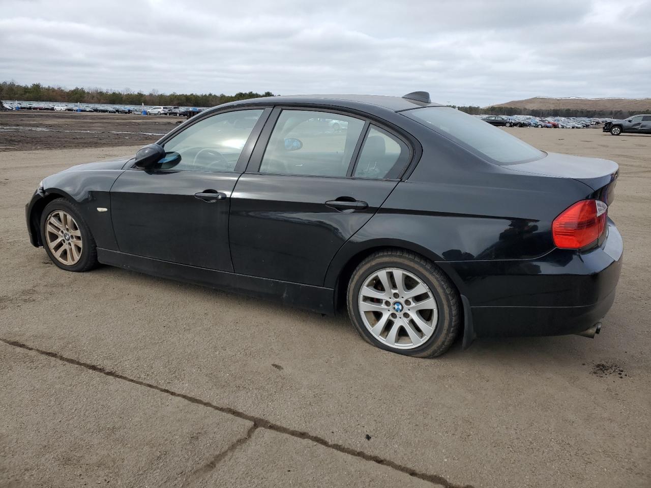 Photo 1 VIN: WBAVB13546KX43400 - BMW 3ER 