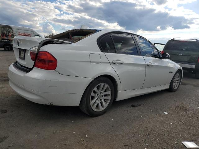 Photo 2 VIN: WBAVB13546KX44921 - BMW 325 I 