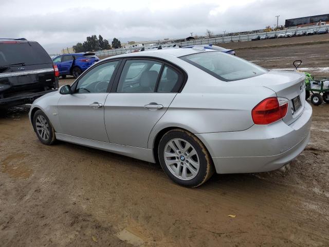 Photo 1 VIN: WBAVB13546PT21775 - BMW 325 I 