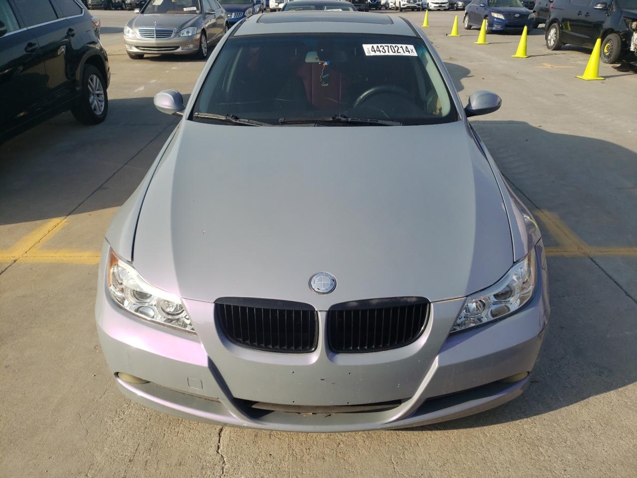 Photo 4 VIN: WBAVB13556KX33989 - BMW 3ER 