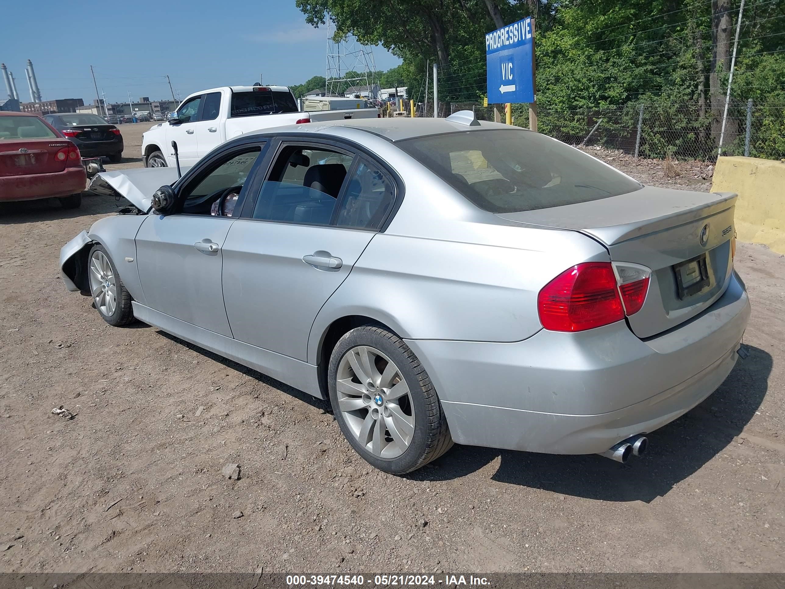 Photo 2 VIN: WBAVB13556KX44281 - BMW 3ER 