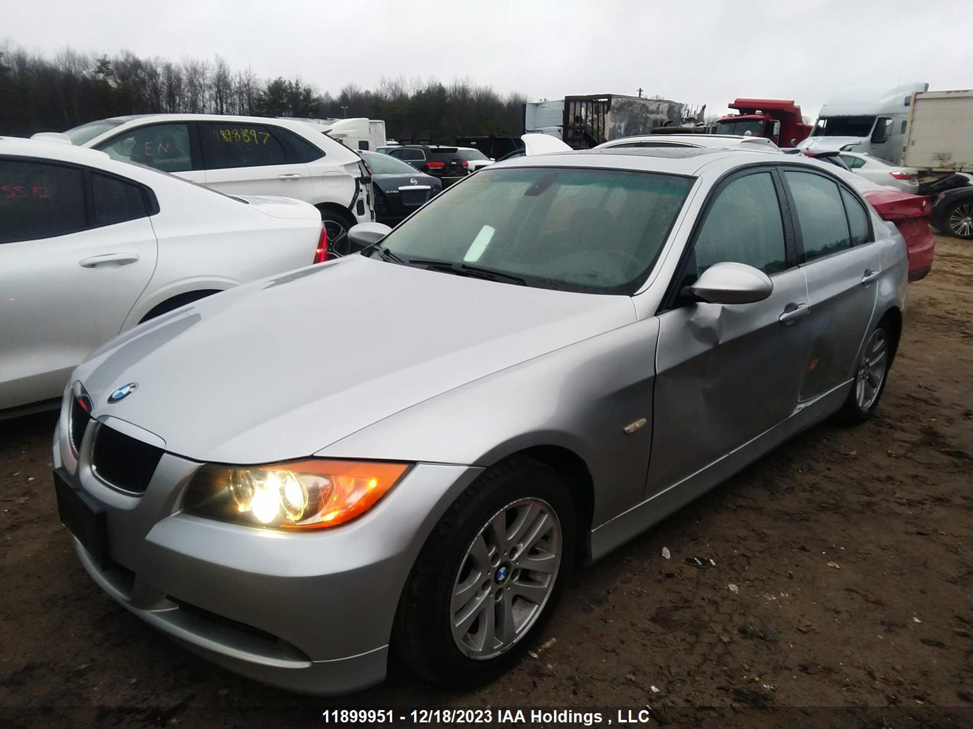 Photo 5 VIN: WBAVB13556KX66622 - BMW 3ER 