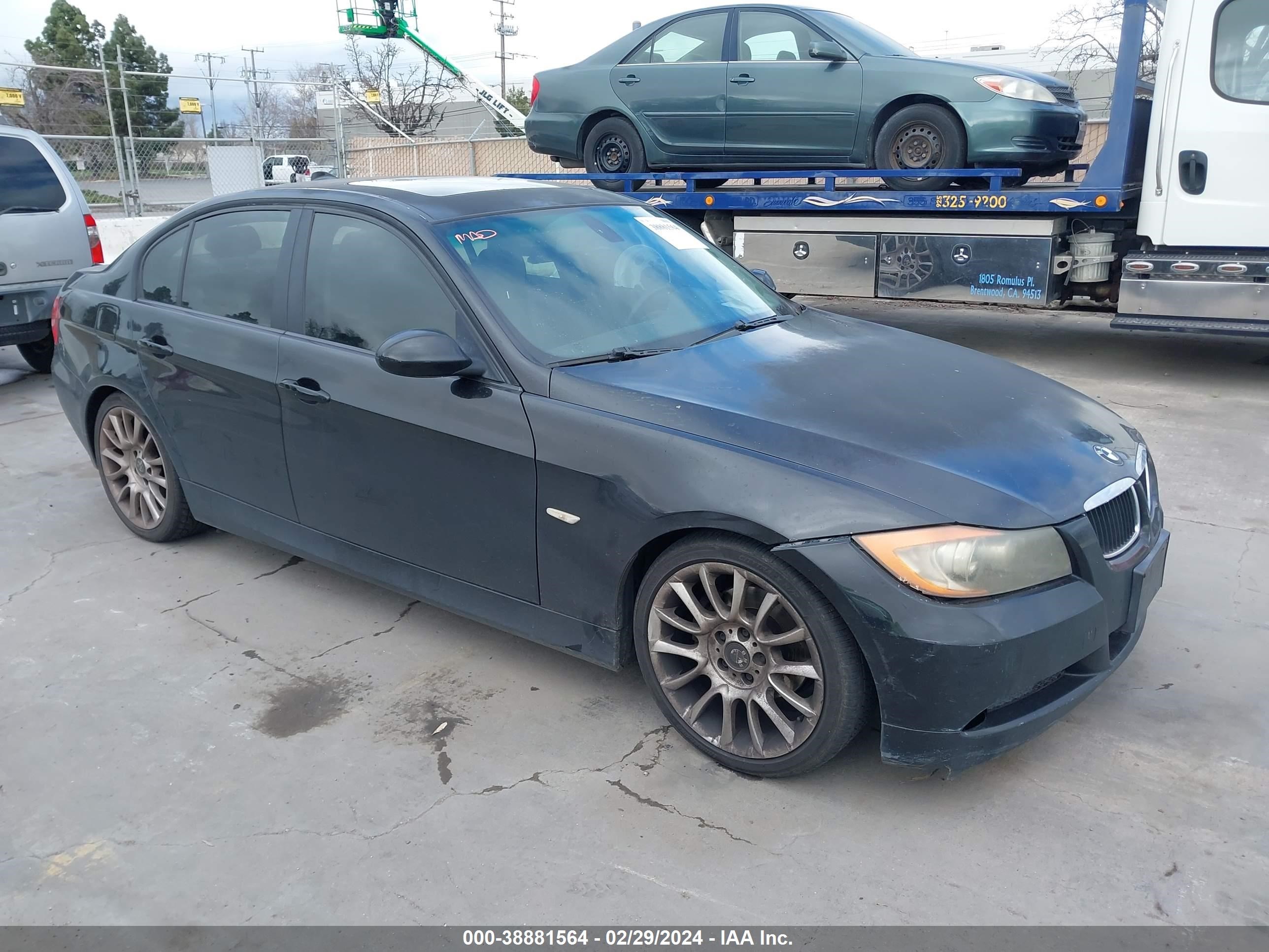 Photo 0 VIN: WBAVB13556PT15841 - BMW 3ER 