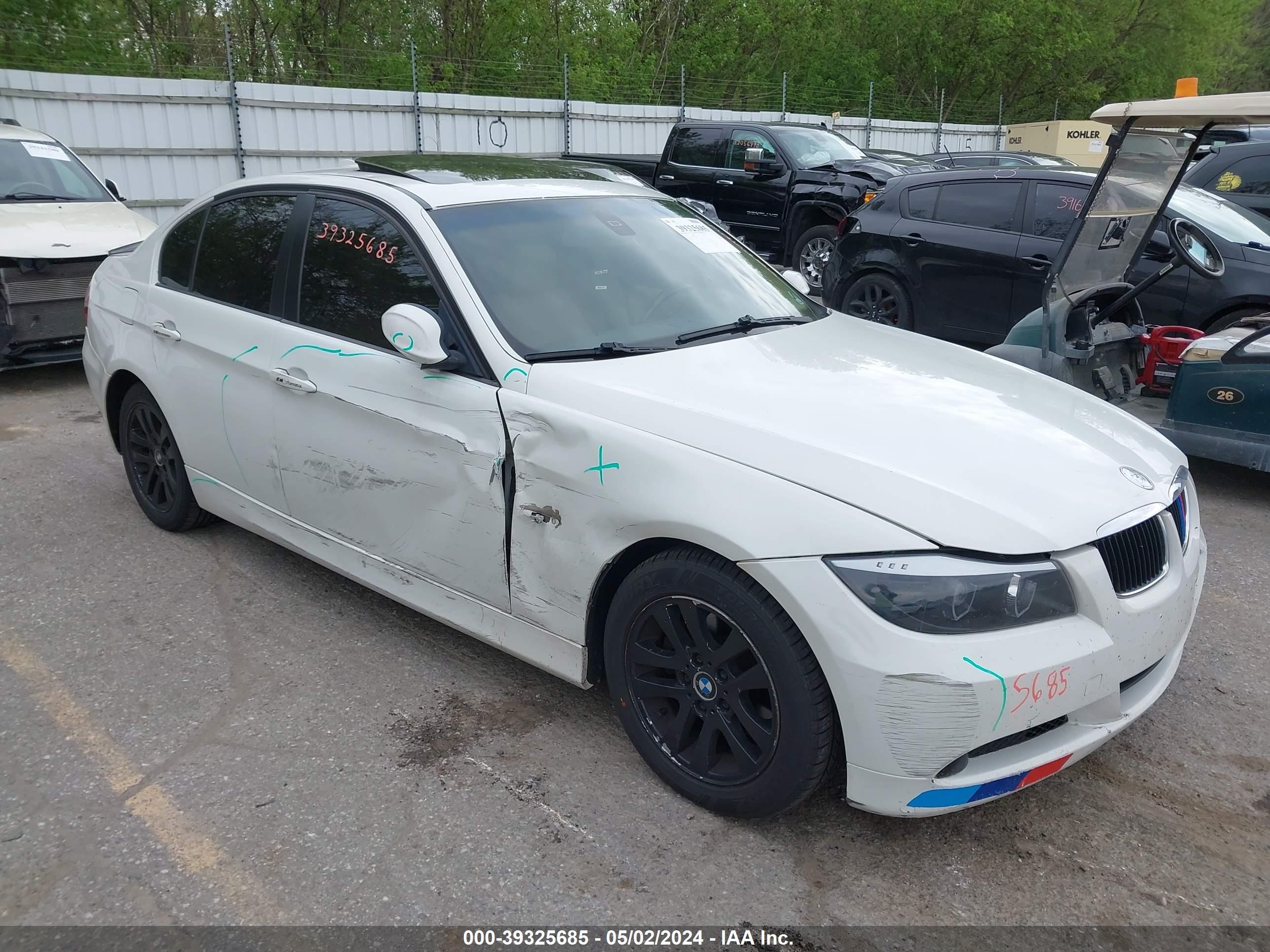 Photo 0 VIN: WBAVB13556PT21767 - BMW 3ER 