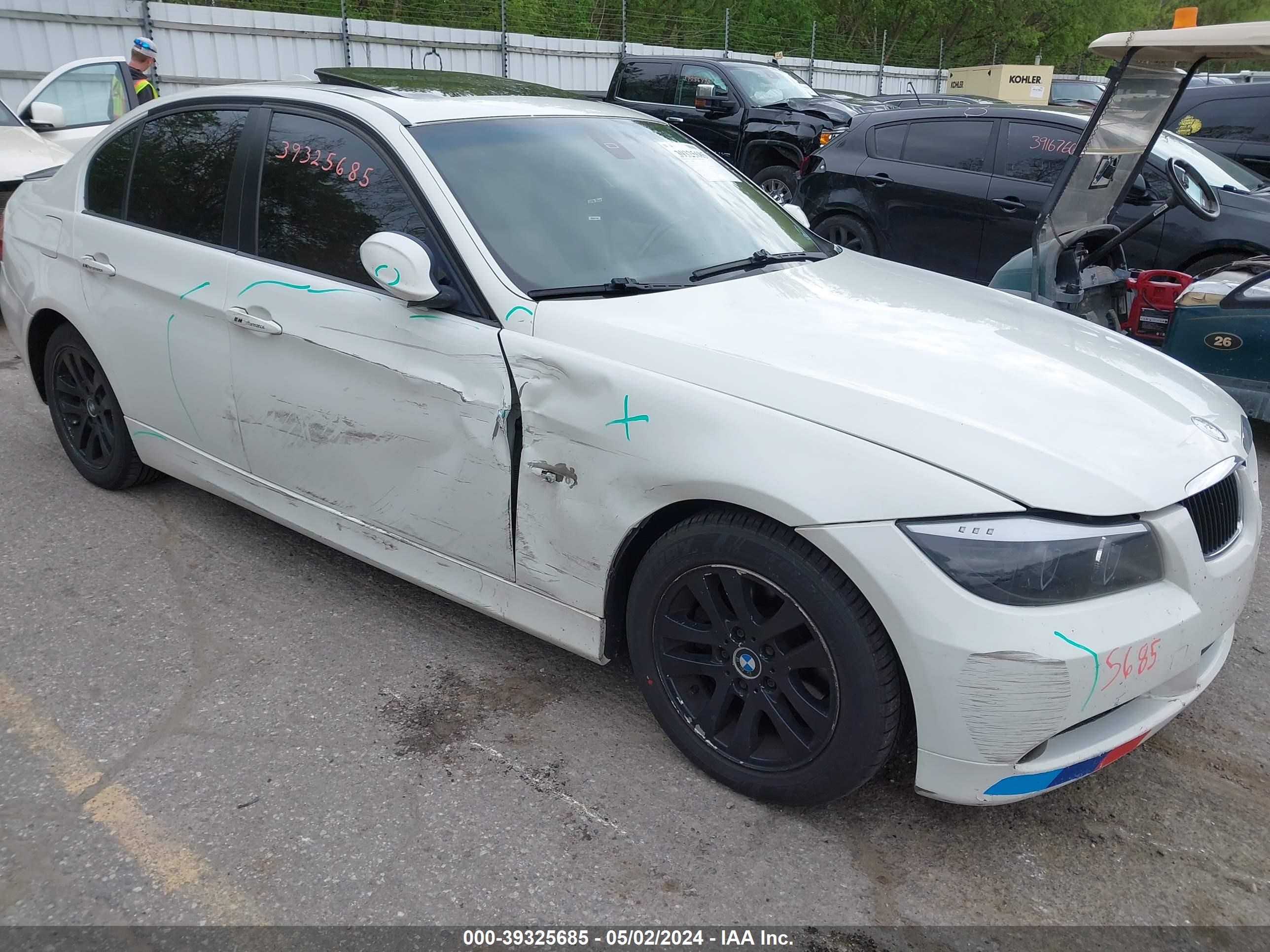 Photo 5 VIN: WBAVB13556PT21767 - BMW 3ER 