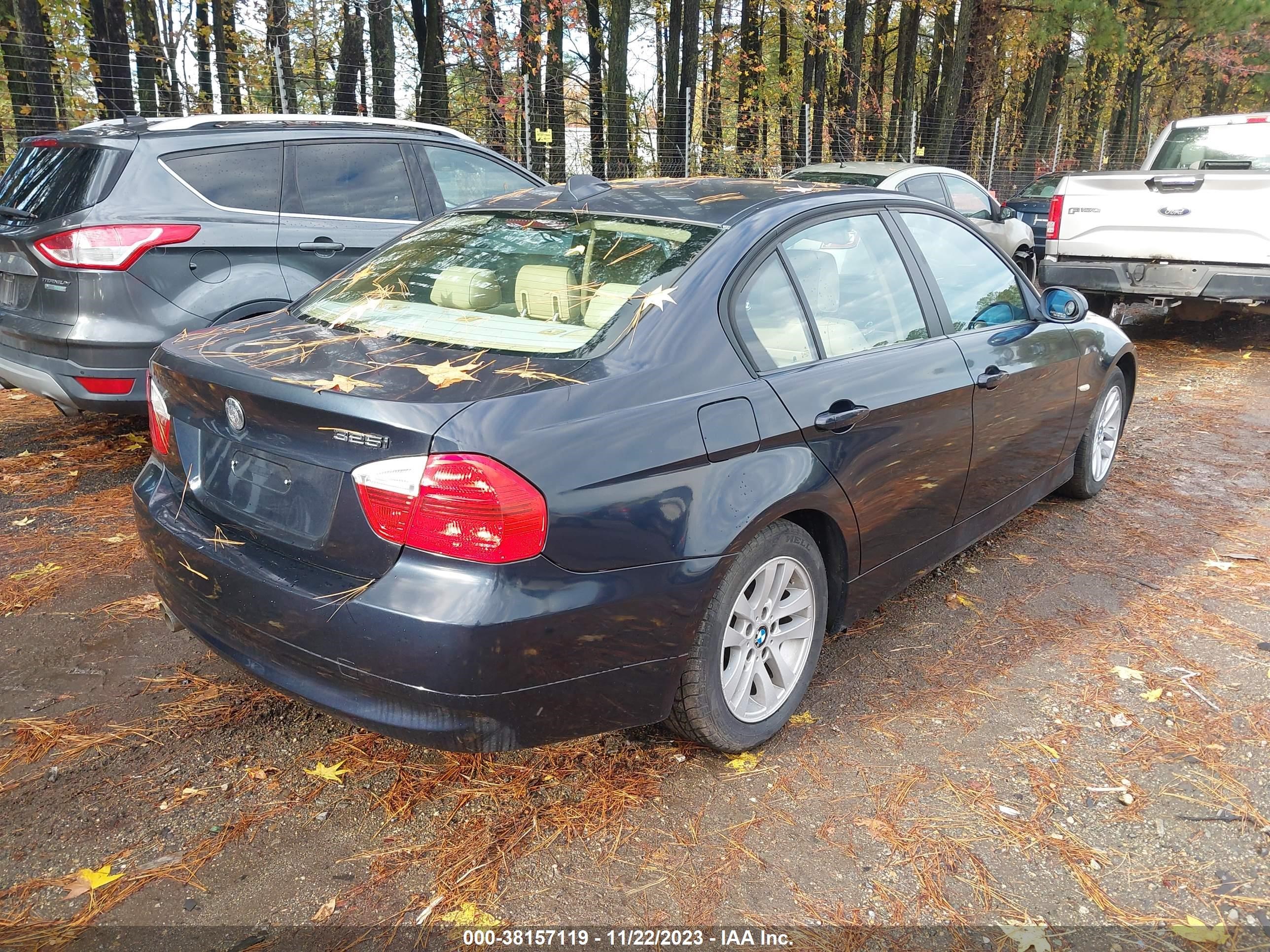 Photo 3 VIN: WBAVB13566PT10213 - BMW 3ER 