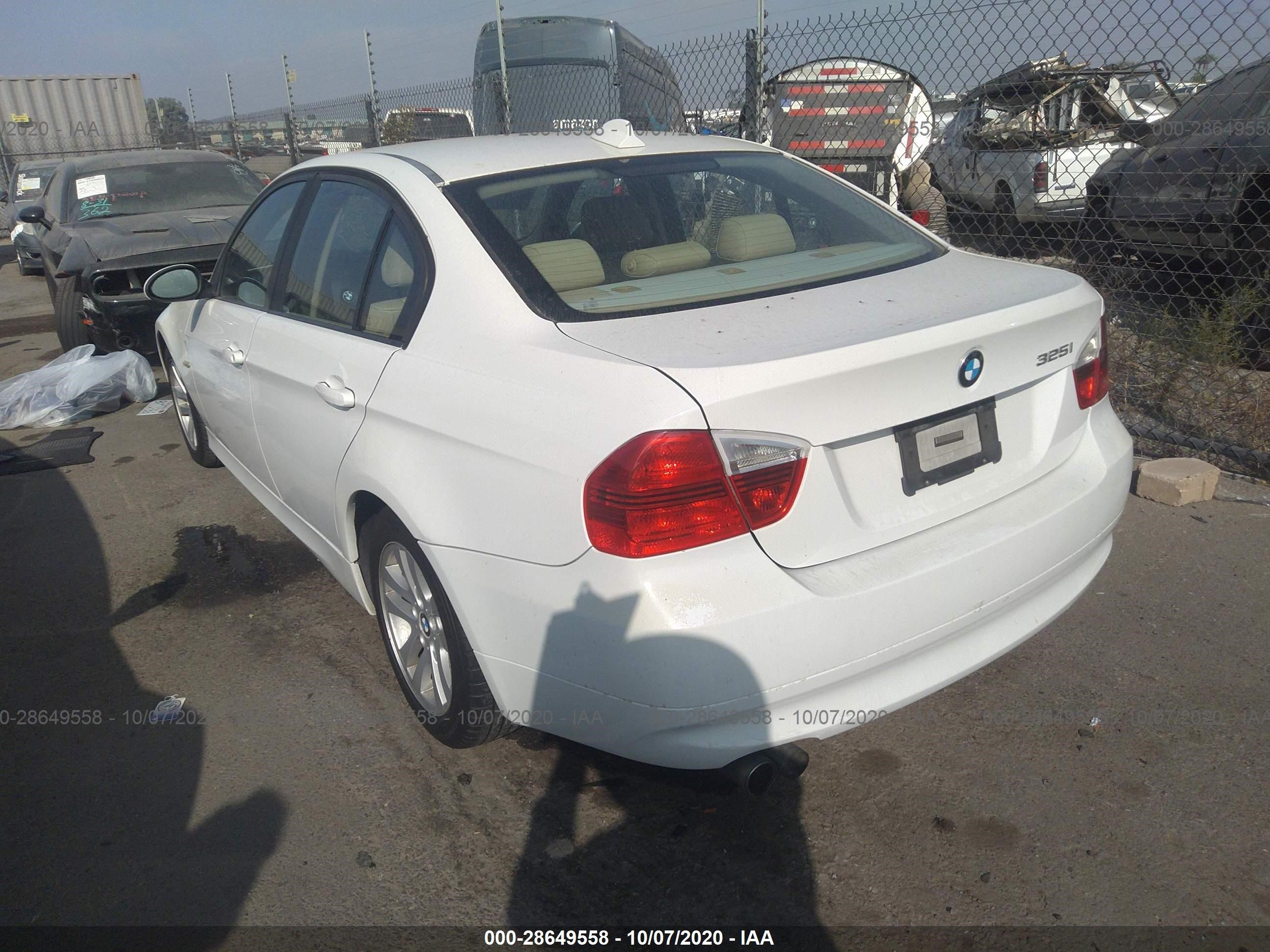 Photo 2 VIN: WBAVB13566PT26752 - BMW 3ER 