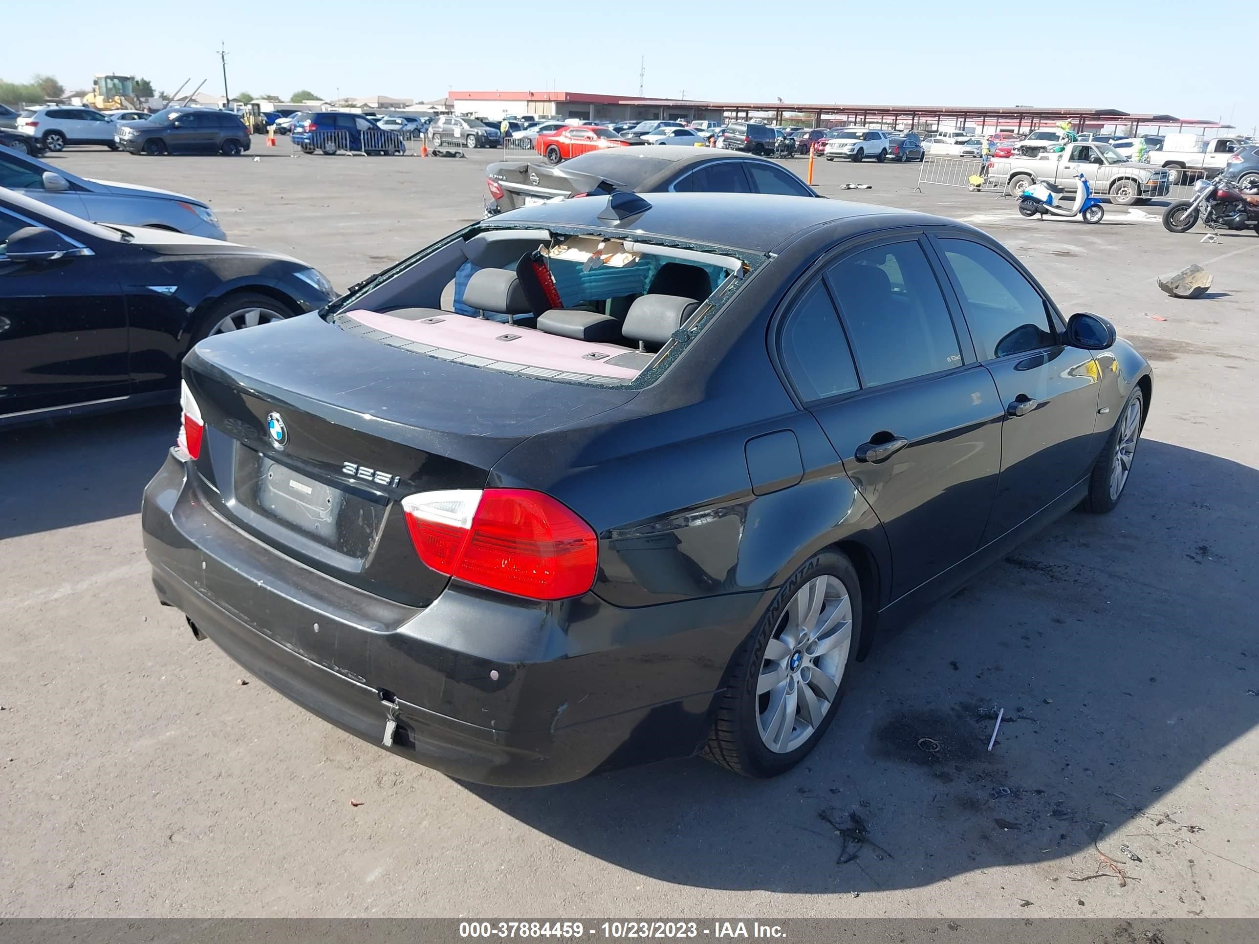 Photo 3 VIN: WBAVB13576KR58785 - BMW 3ER 