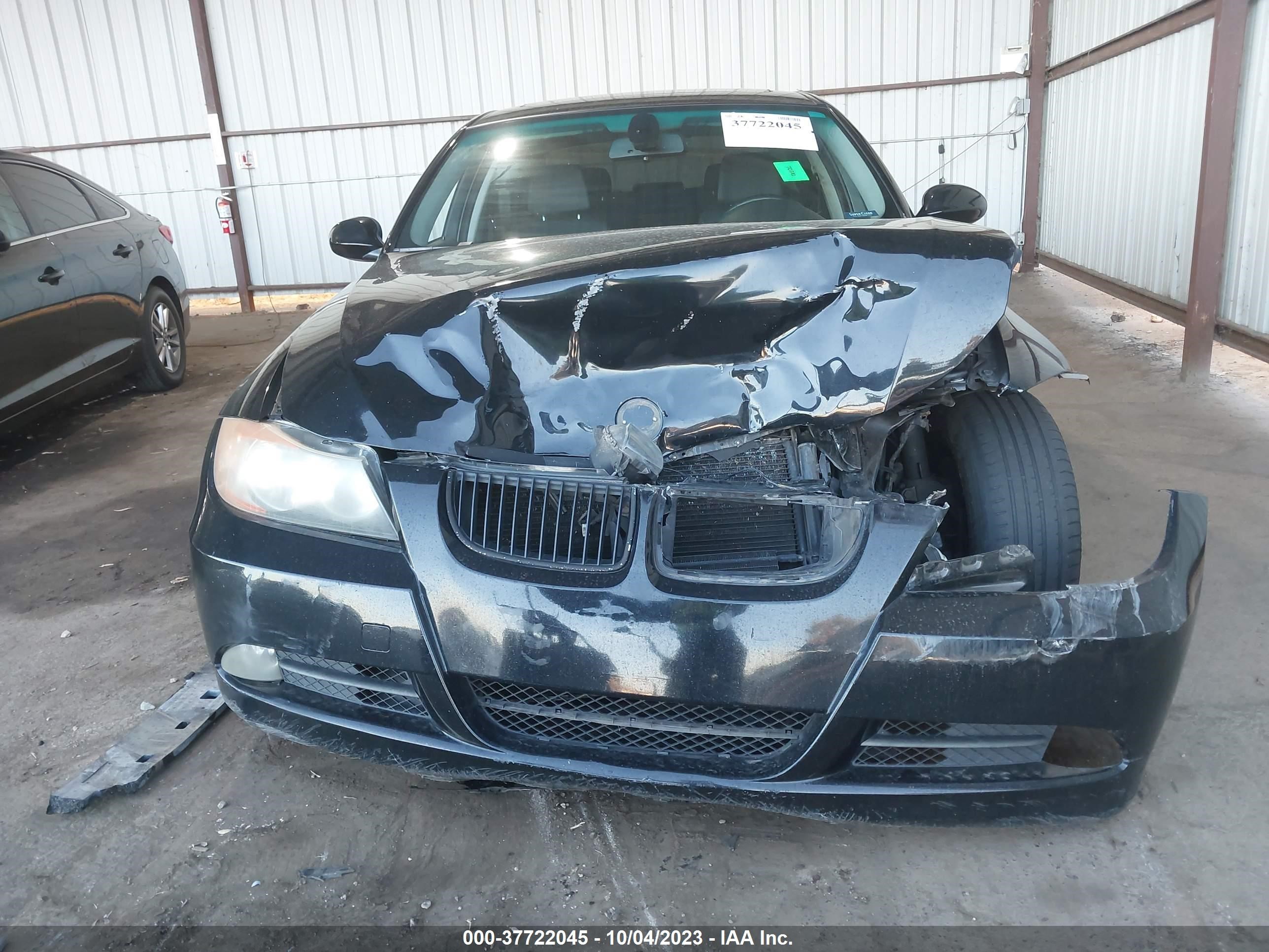 Photo 11 VIN: WBAVB13576KX40328 - BMW 3ER 