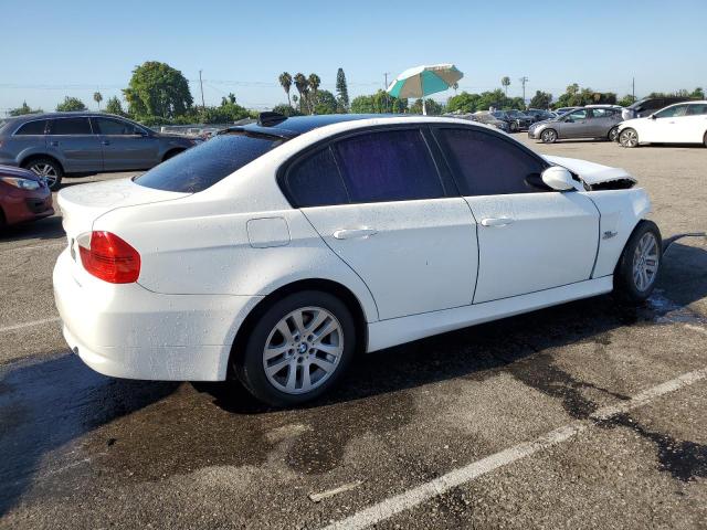 Photo 2 VIN: WBAVB13576PT19213 - BMW 325I 