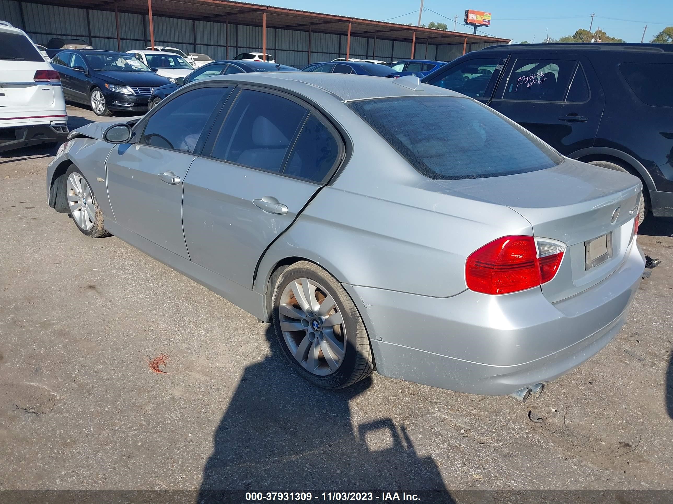 Photo 2 VIN: WBAVB13576PT24878 - BMW 3ER 