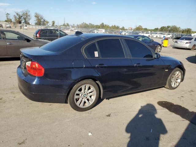 Photo 2 VIN: WBAVB13586PT15705 - BMW 3 SERIES 