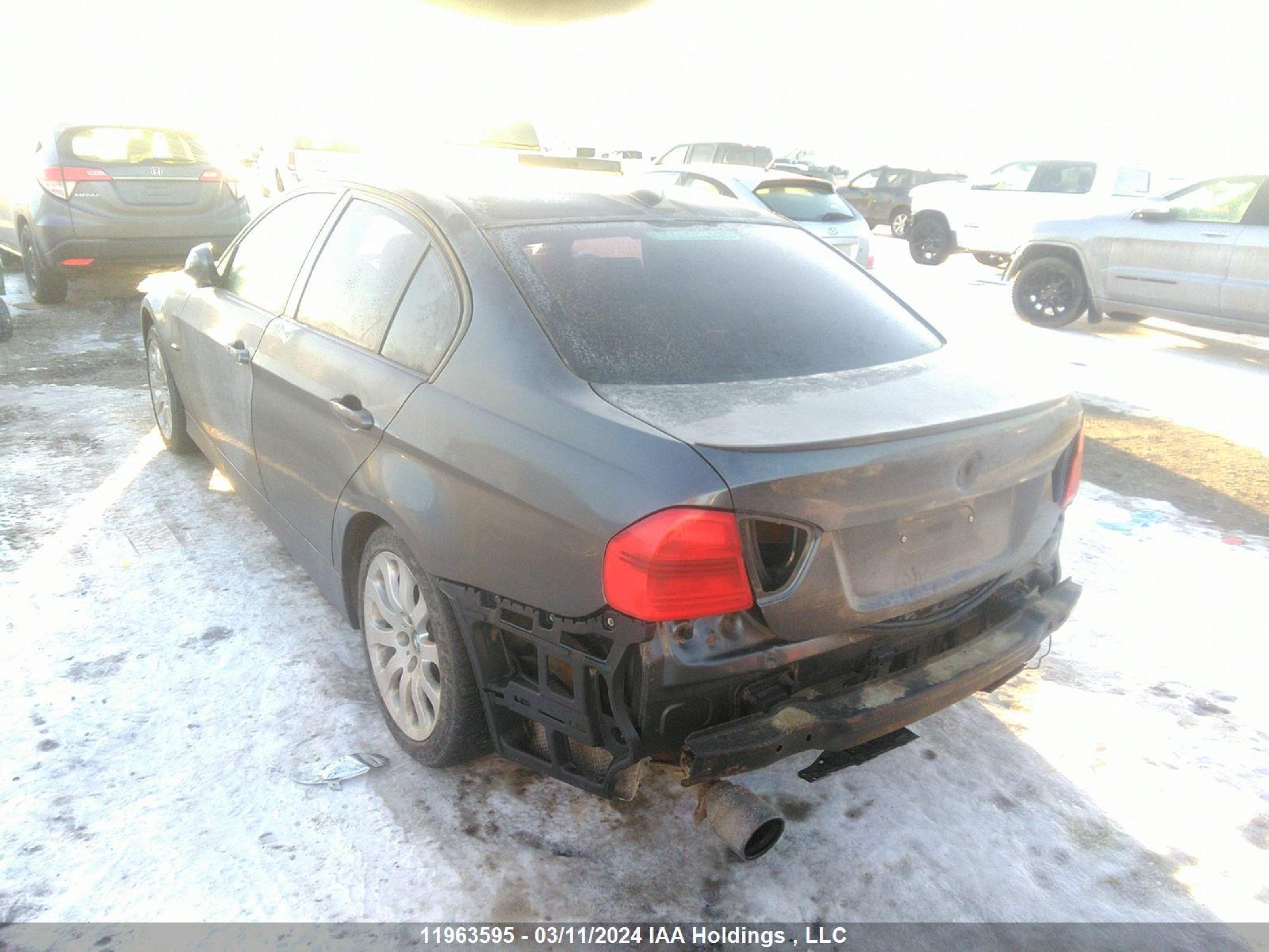 Photo 2 VIN: WBAVB135X6KR60367 - BMW 3ER 