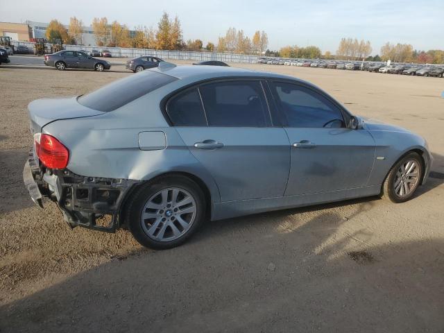 Photo 2 VIN: WBAVB135X6KX47631 - BMW 325 I 