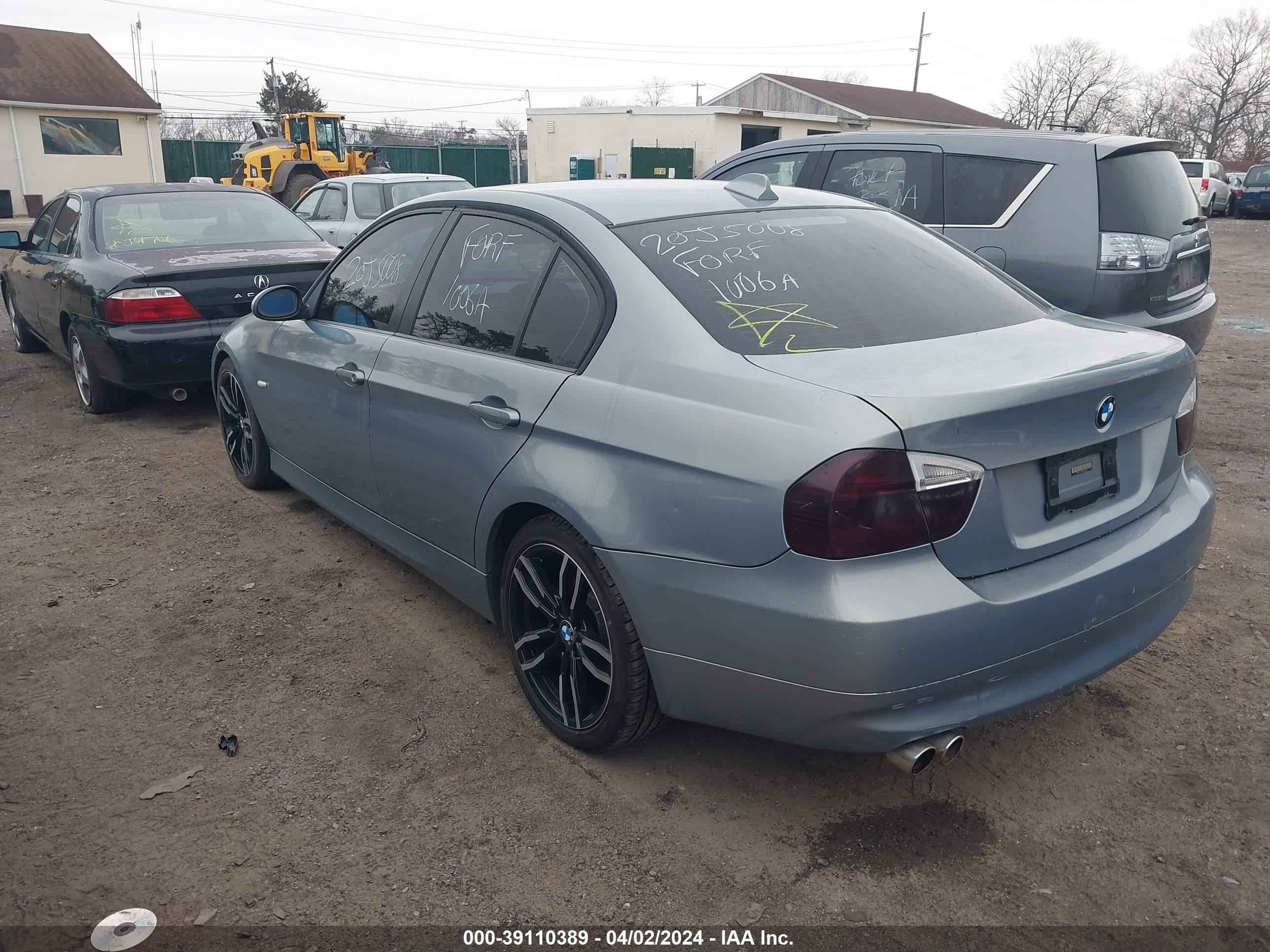 Photo 2 VIN: WBAVB135X6KX51565 - BMW 3ER 