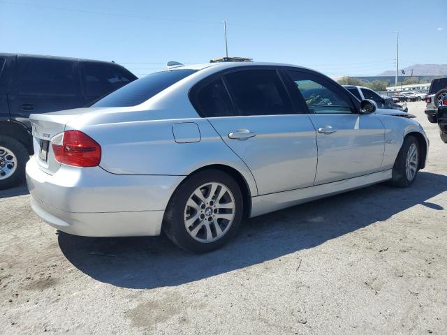 Photo 2 VIN: WBAVB17506NK38382 - BMW 3 SERIES 