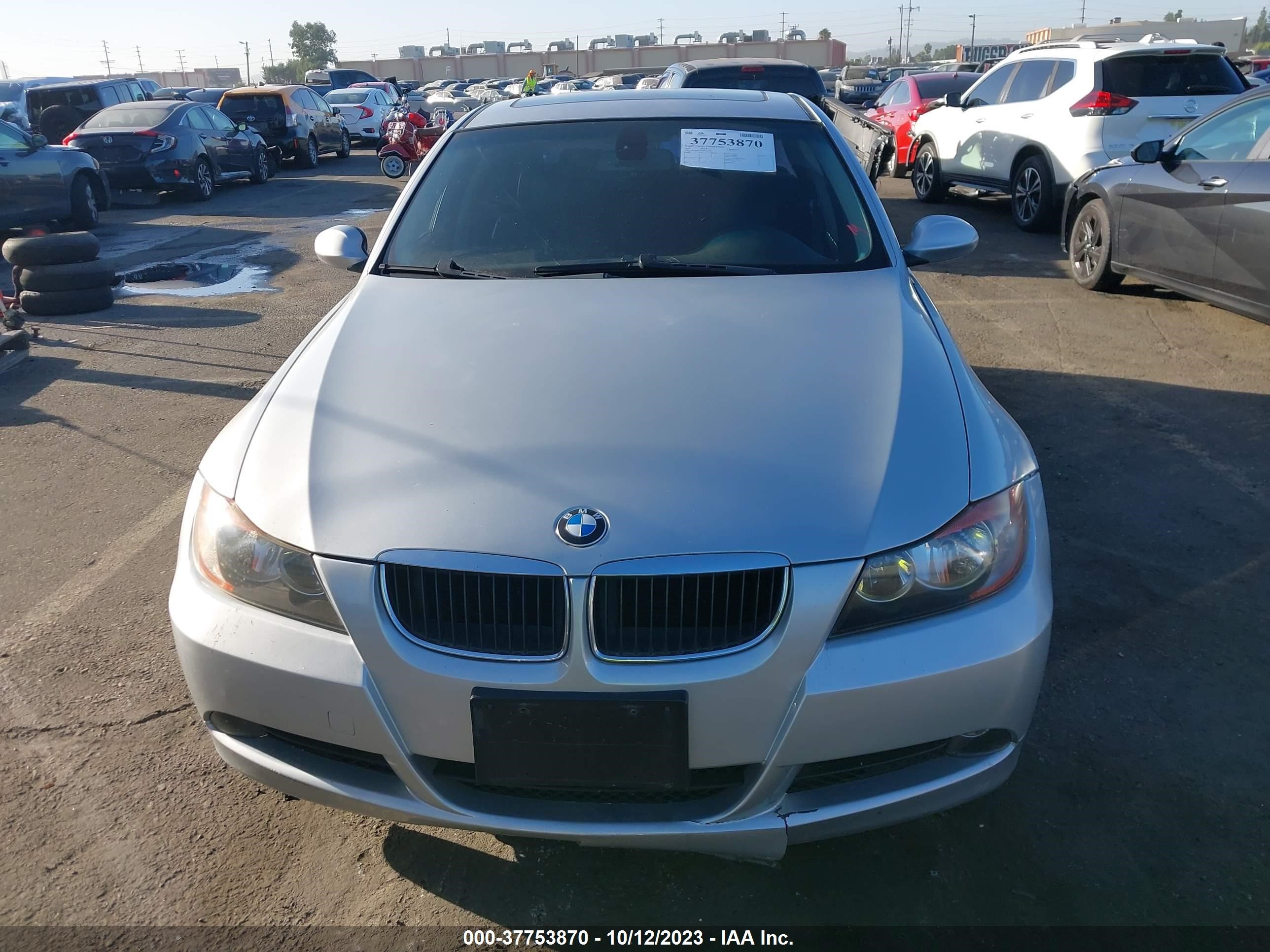 Photo 11 VIN: WBAVB17536NK34570 - BMW 3ER 