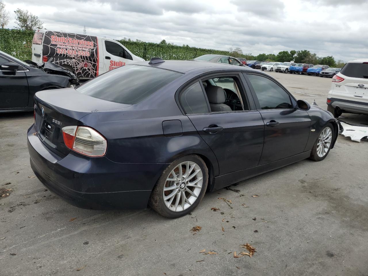 Photo 2 VIN: WBAVB17586NK33706 - BMW 3ER 