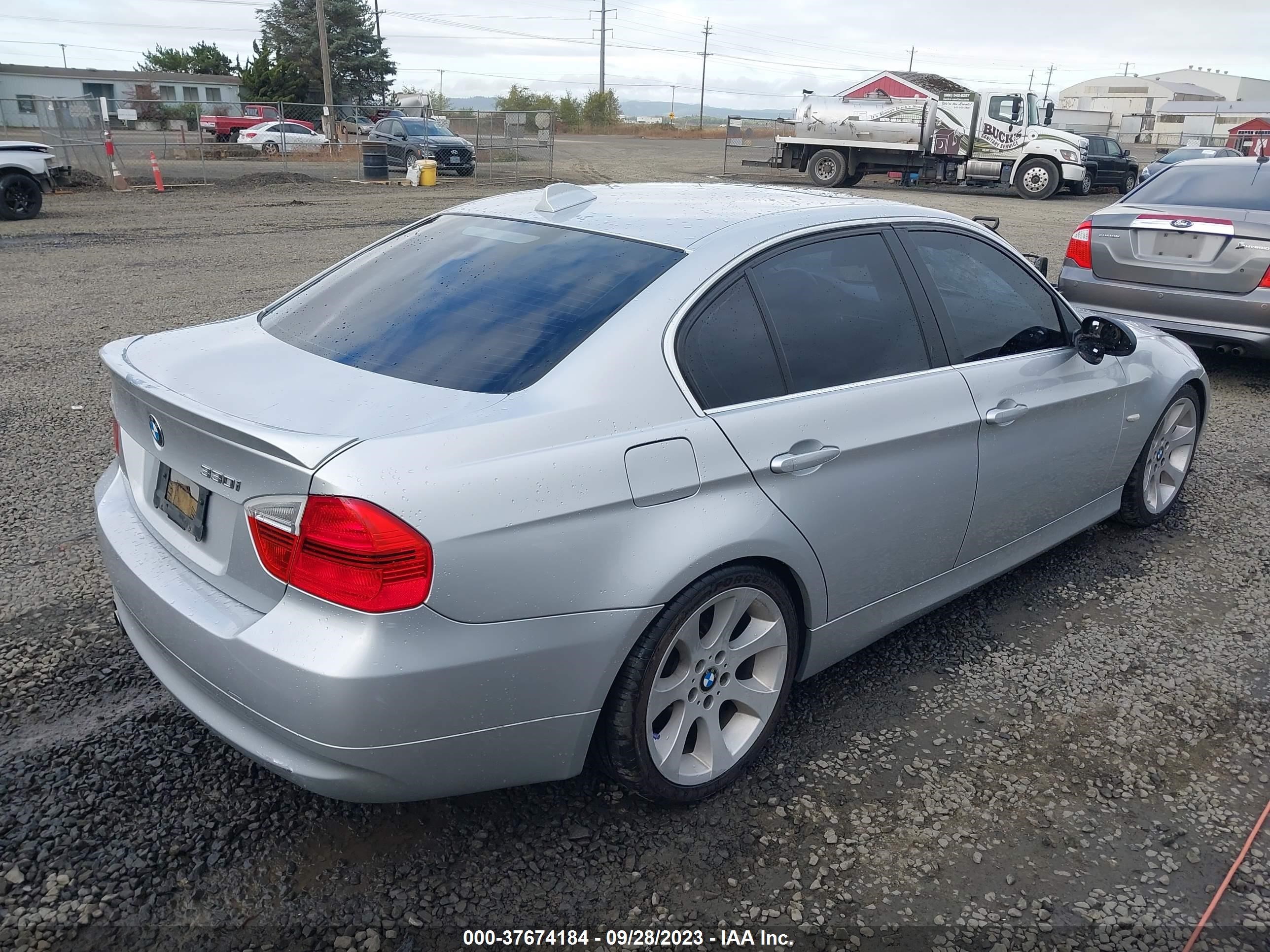 Photo 3 VIN: WBAVB33506KS38806 - BMW 3ER 