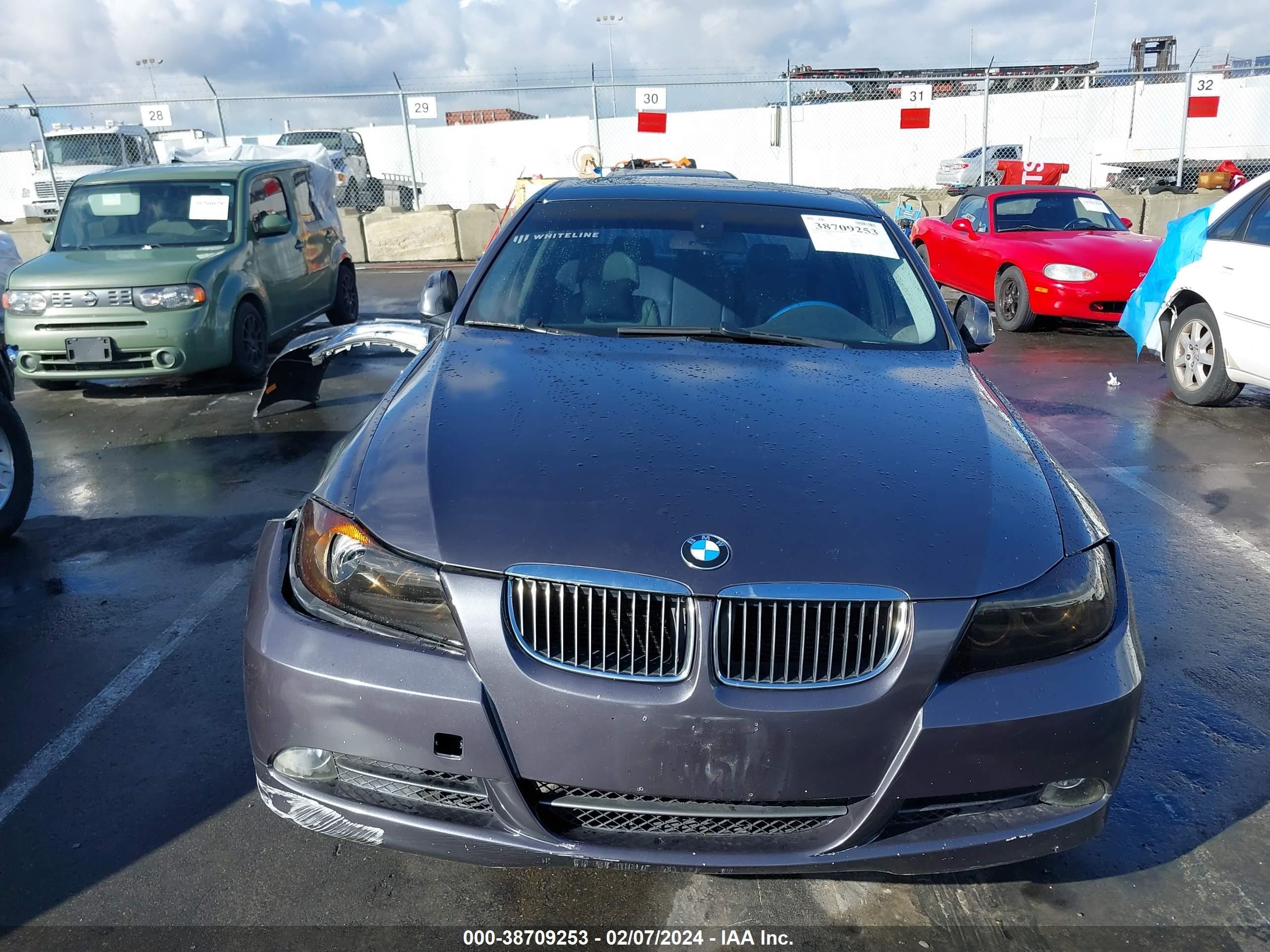 Photo 11 VIN: WBAVB33516KS38667 - BMW 3ER 