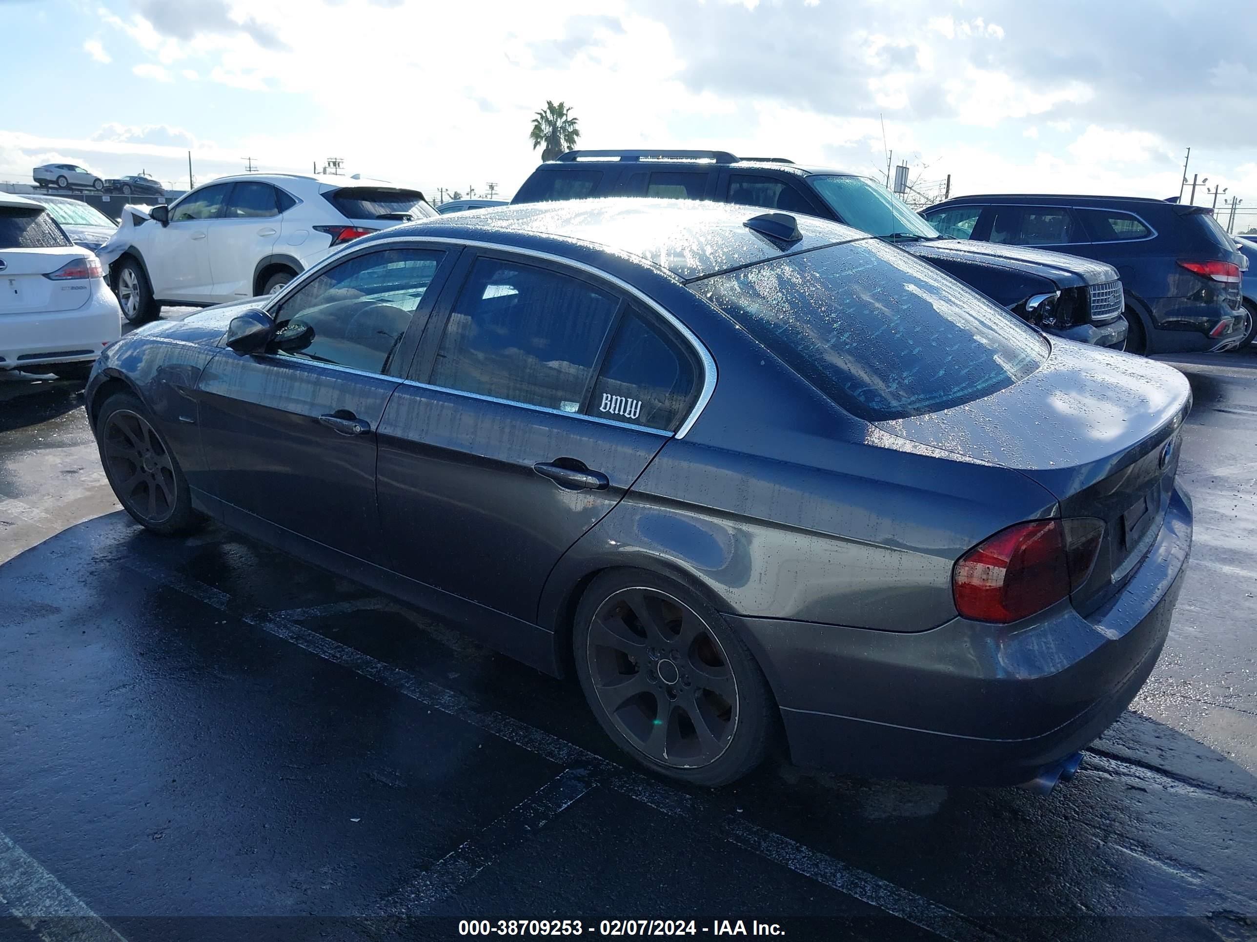 Photo 2 VIN: WBAVB33516KS38667 - BMW 3ER 