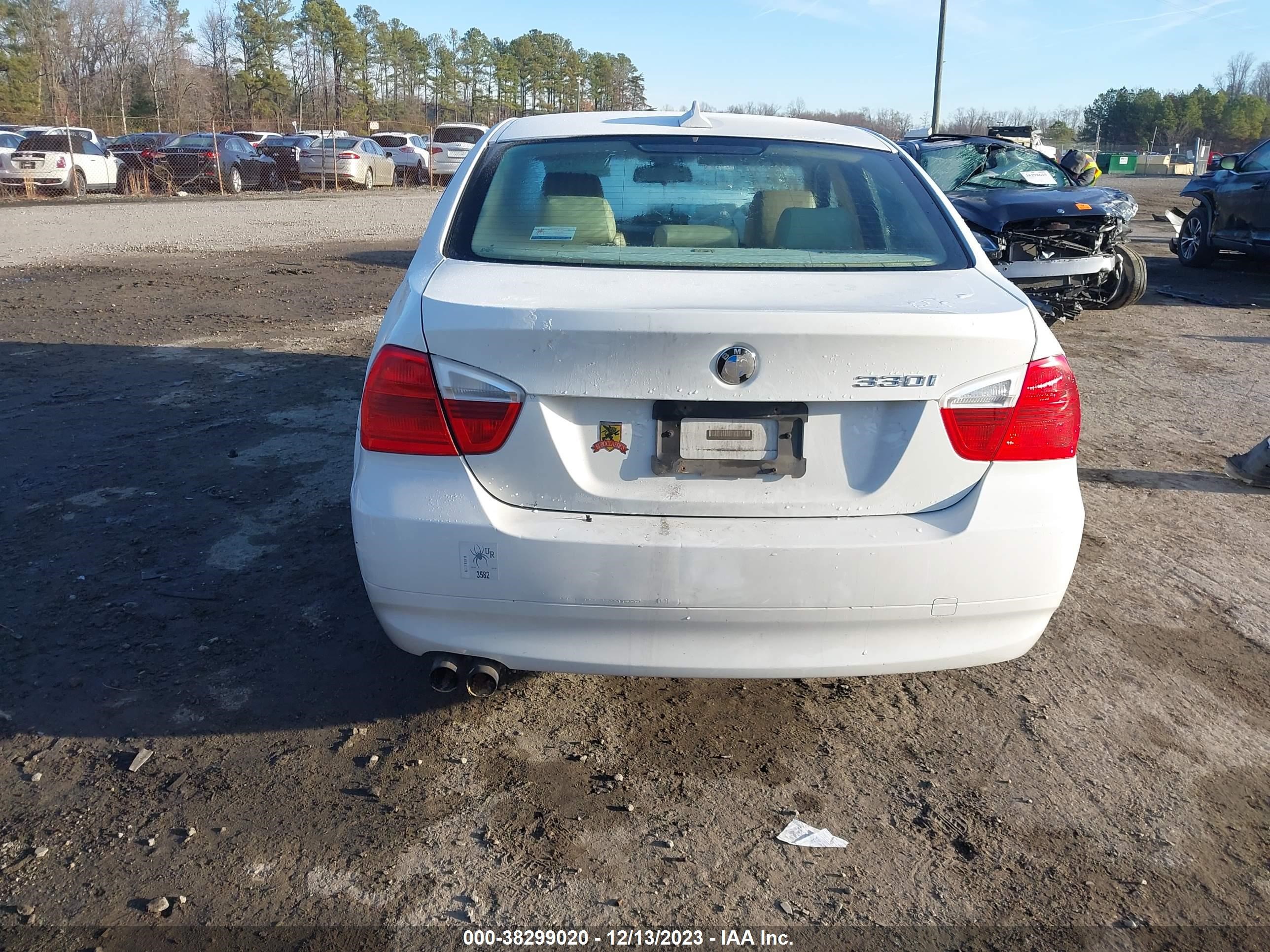 Photo 15 VIN: WBAVB33526PS10105 - BMW 3ER 