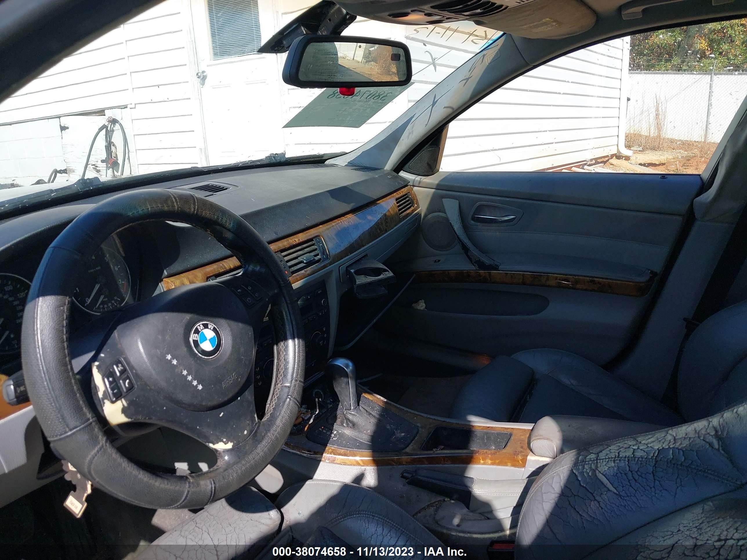 Photo 10 VIN: WBAVB33526PS11917 - BMW 3ER 