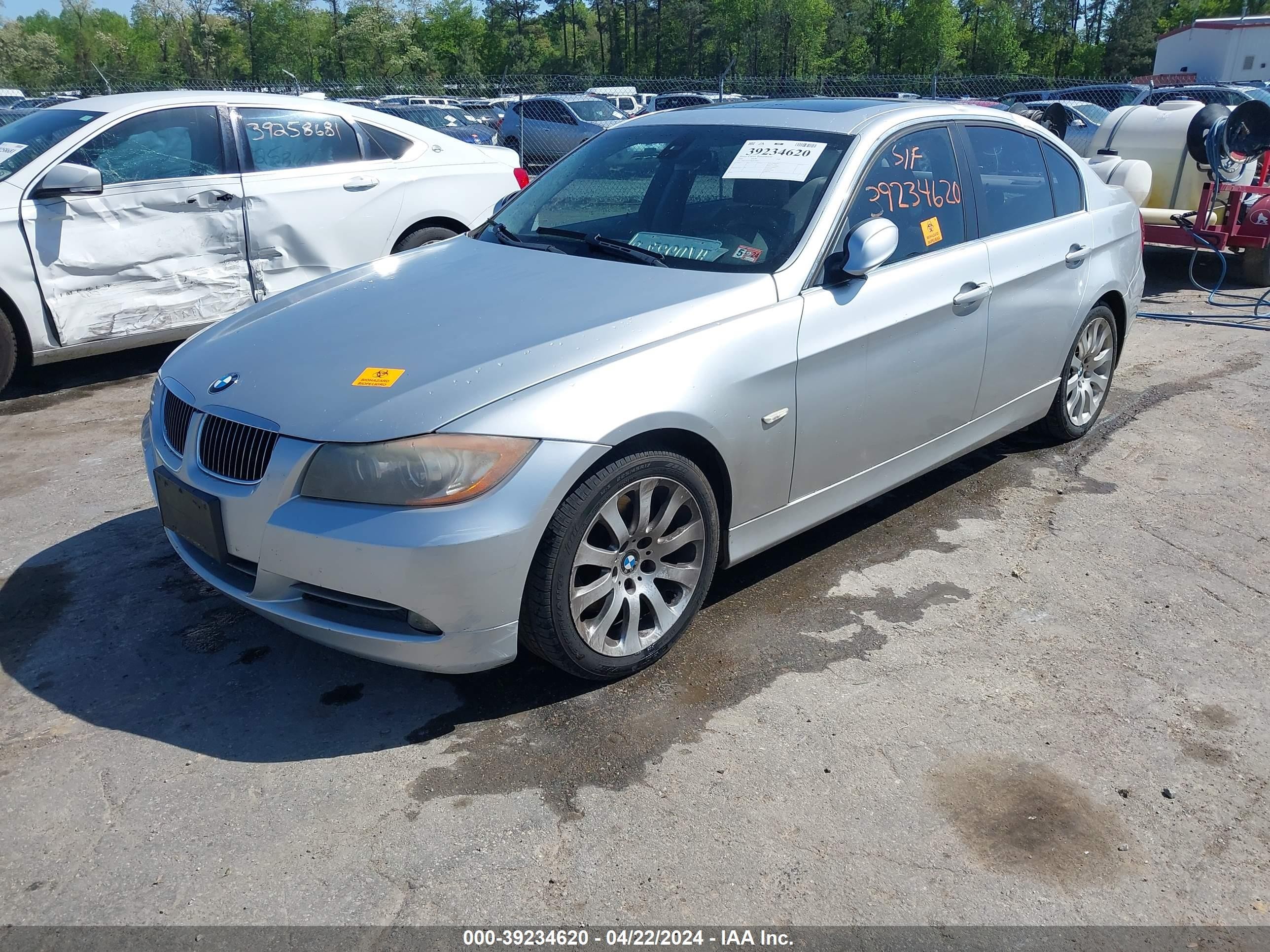 Photo 1 VIN: WBAVB33536KR79001 - BMW 3ER 