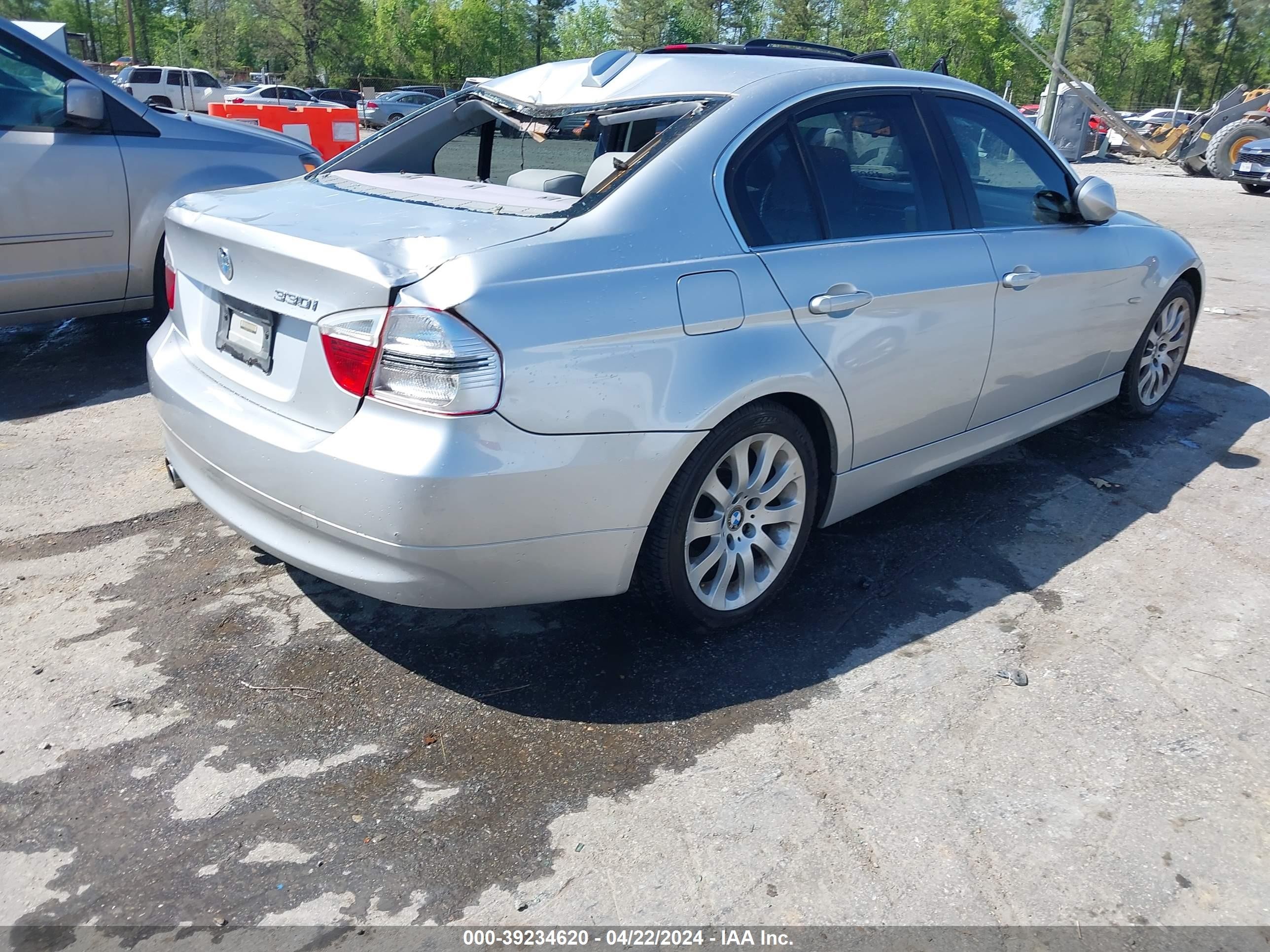 Photo 3 VIN: WBAVB33536KR79001 - BMW 3ER 