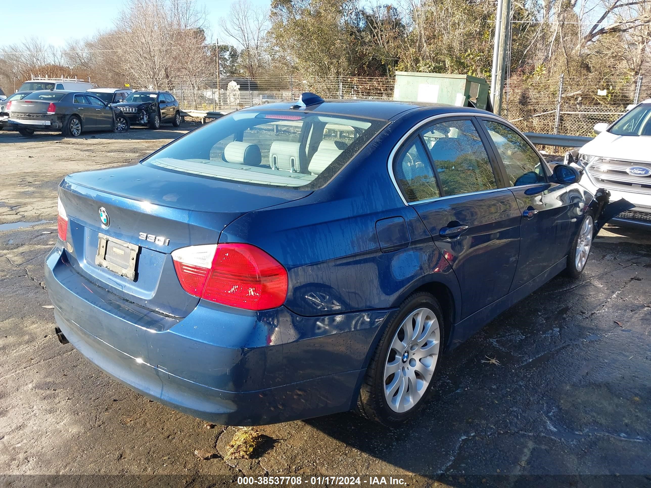 Photo 3 VIN: WBAVB33536KS33373 - BMW 3ER 