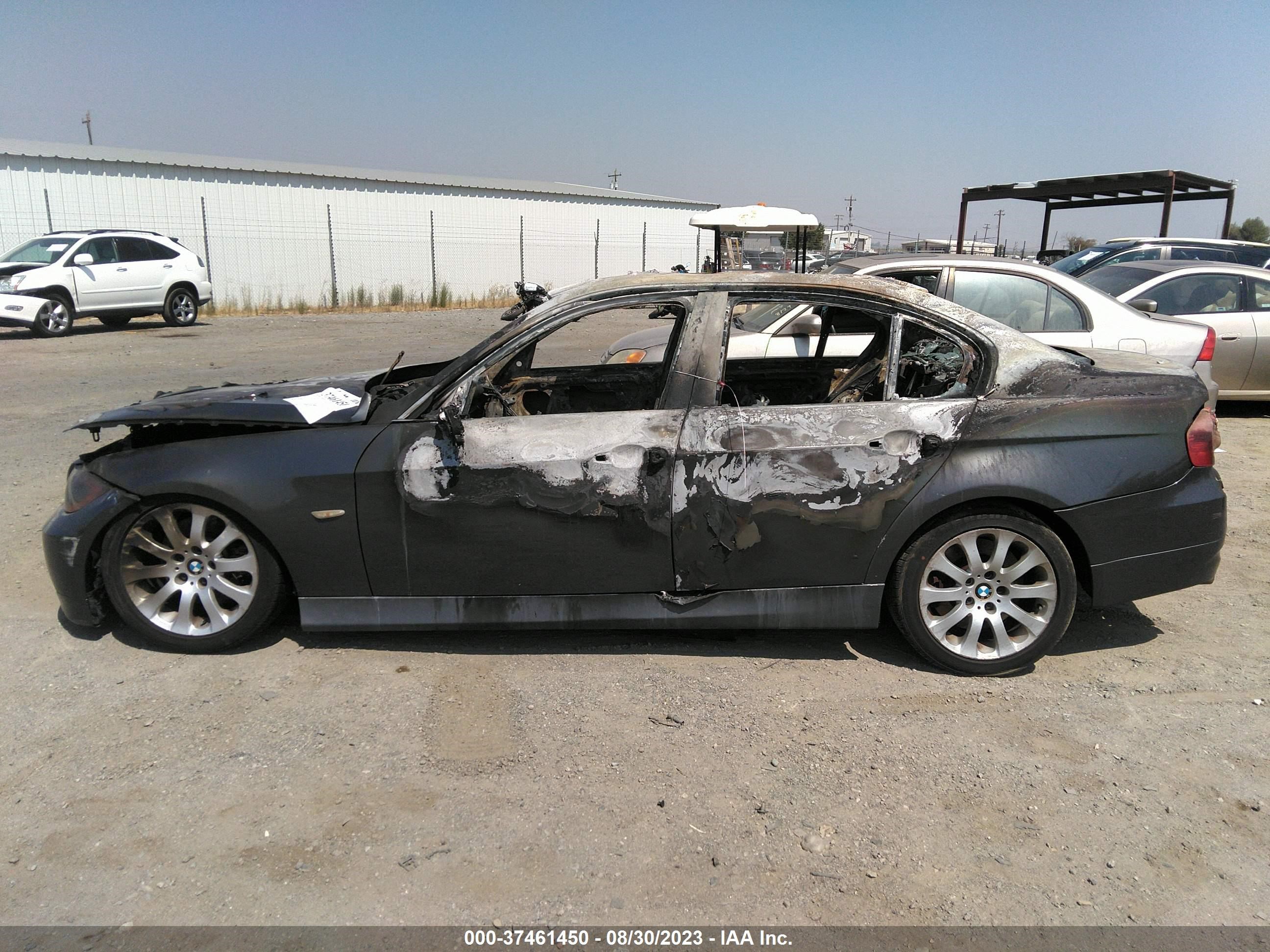 Photo 12 VIN: WBAVB33546KR72252 - BMW 3ER 