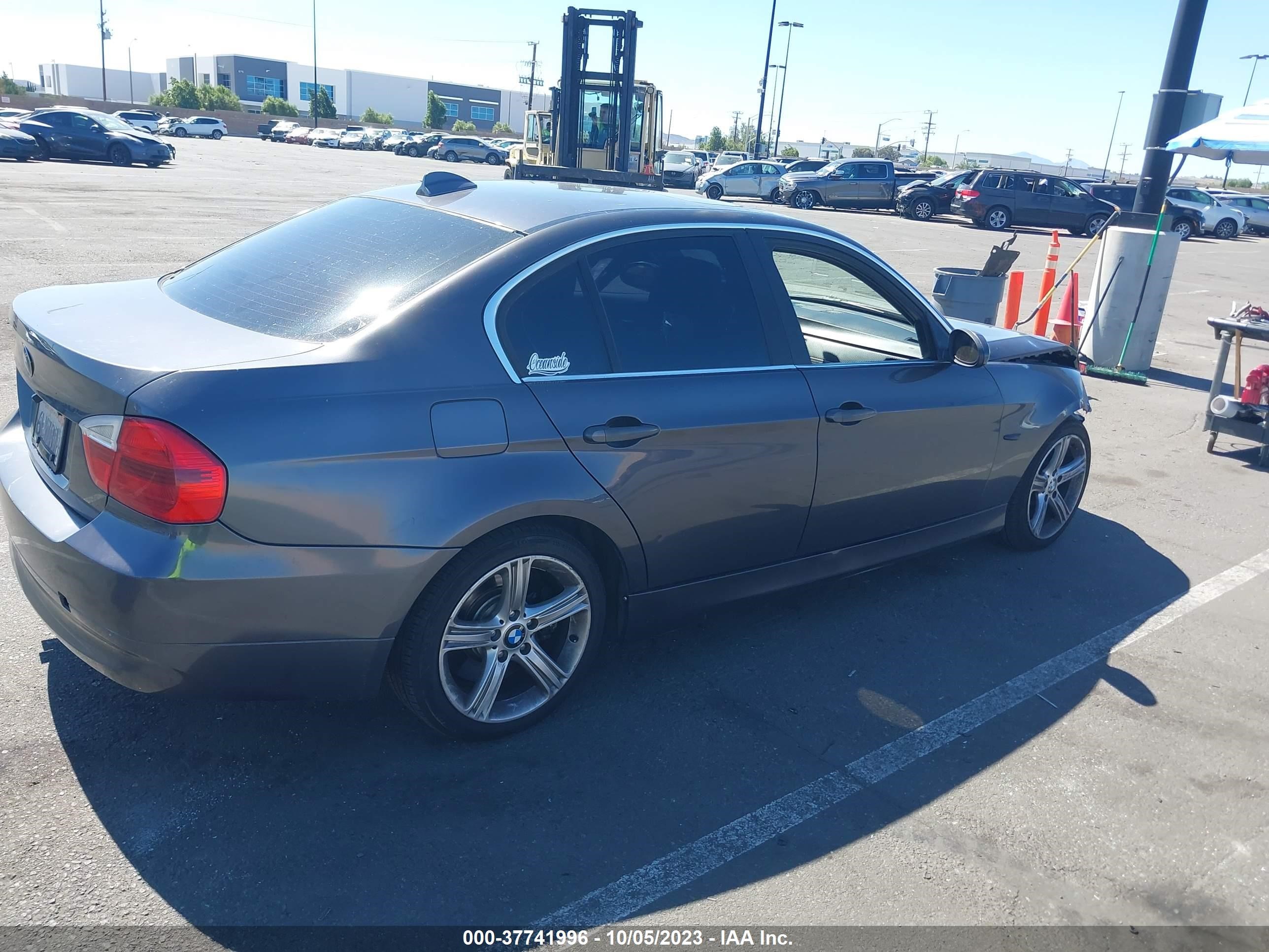 Photo 3 VIN: WBAVB33546KR78116 - BMW 3ER 