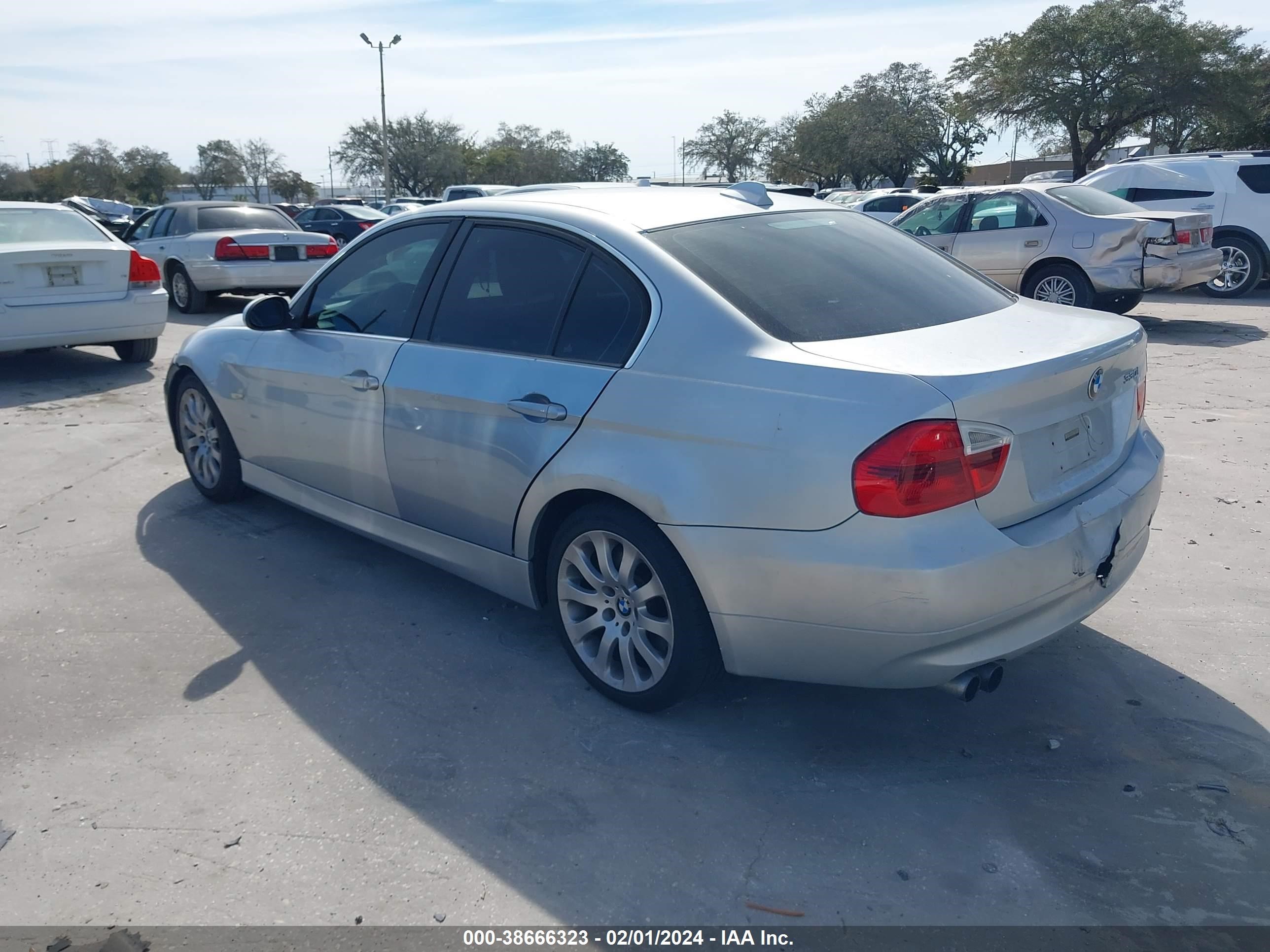 Photo 2 VIN: WBAVB33546KR78391 - BMW 3ER 