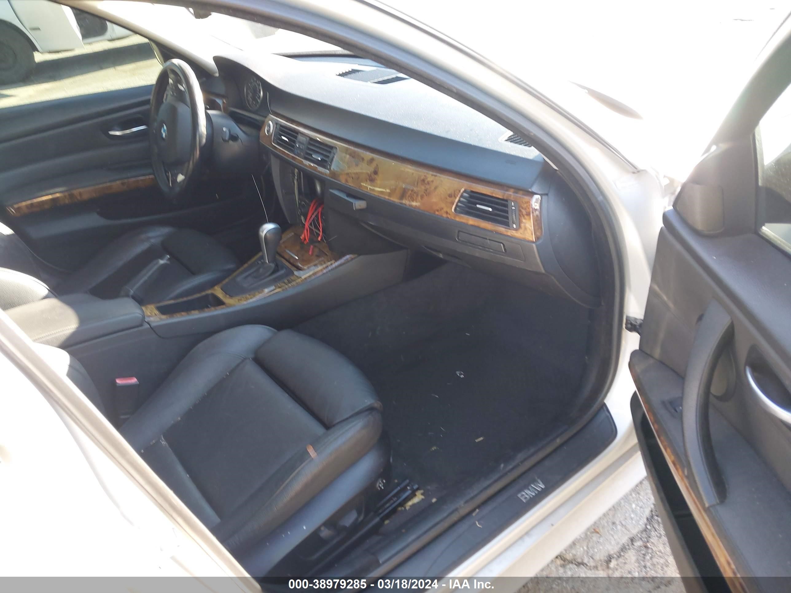 Photo 4 VIN: WBAVB33546KR80397 - BMW 3ER 