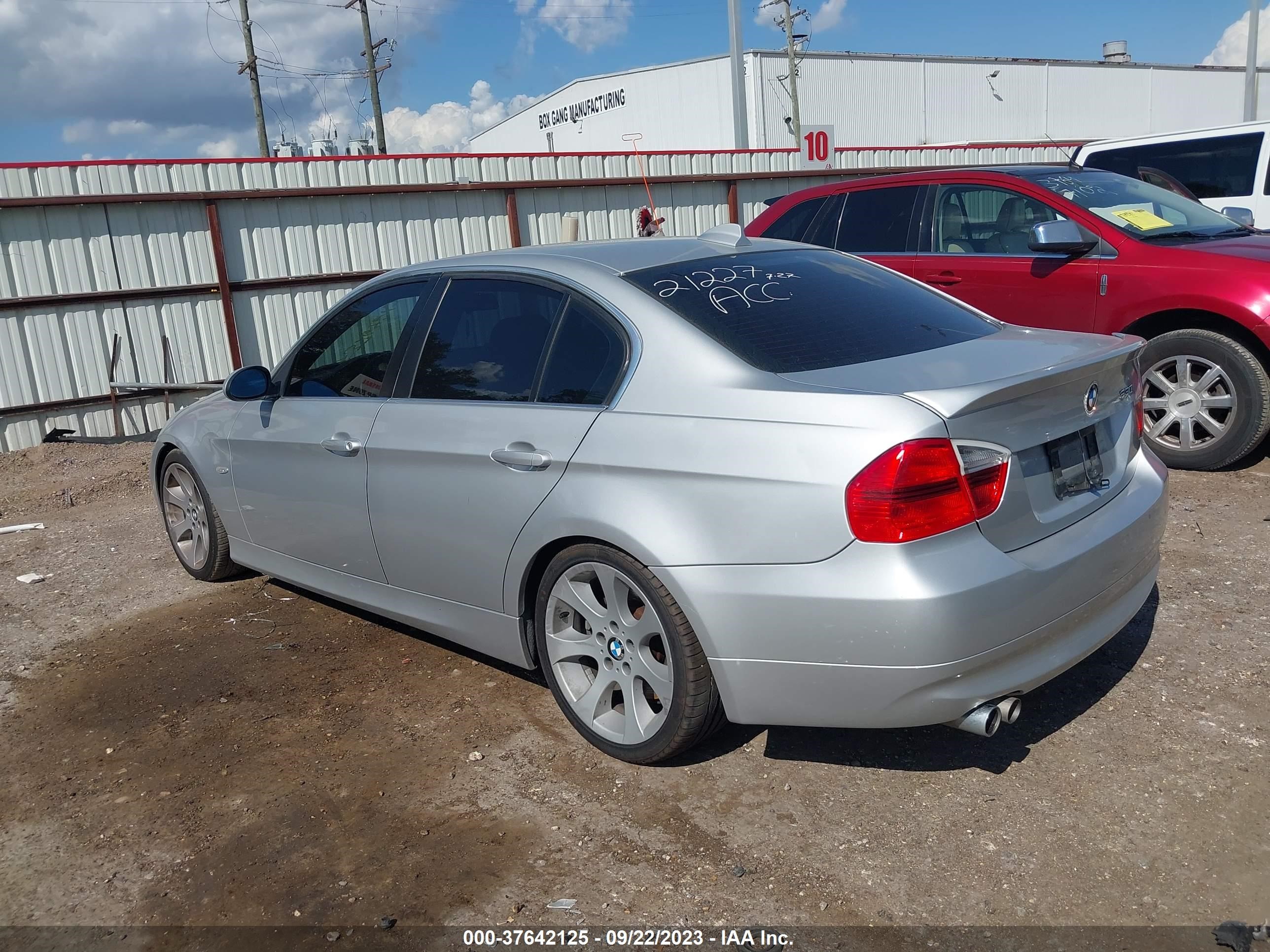 Photo 2 VIN: WBAVB33556PS16559 - BMW 3ER 