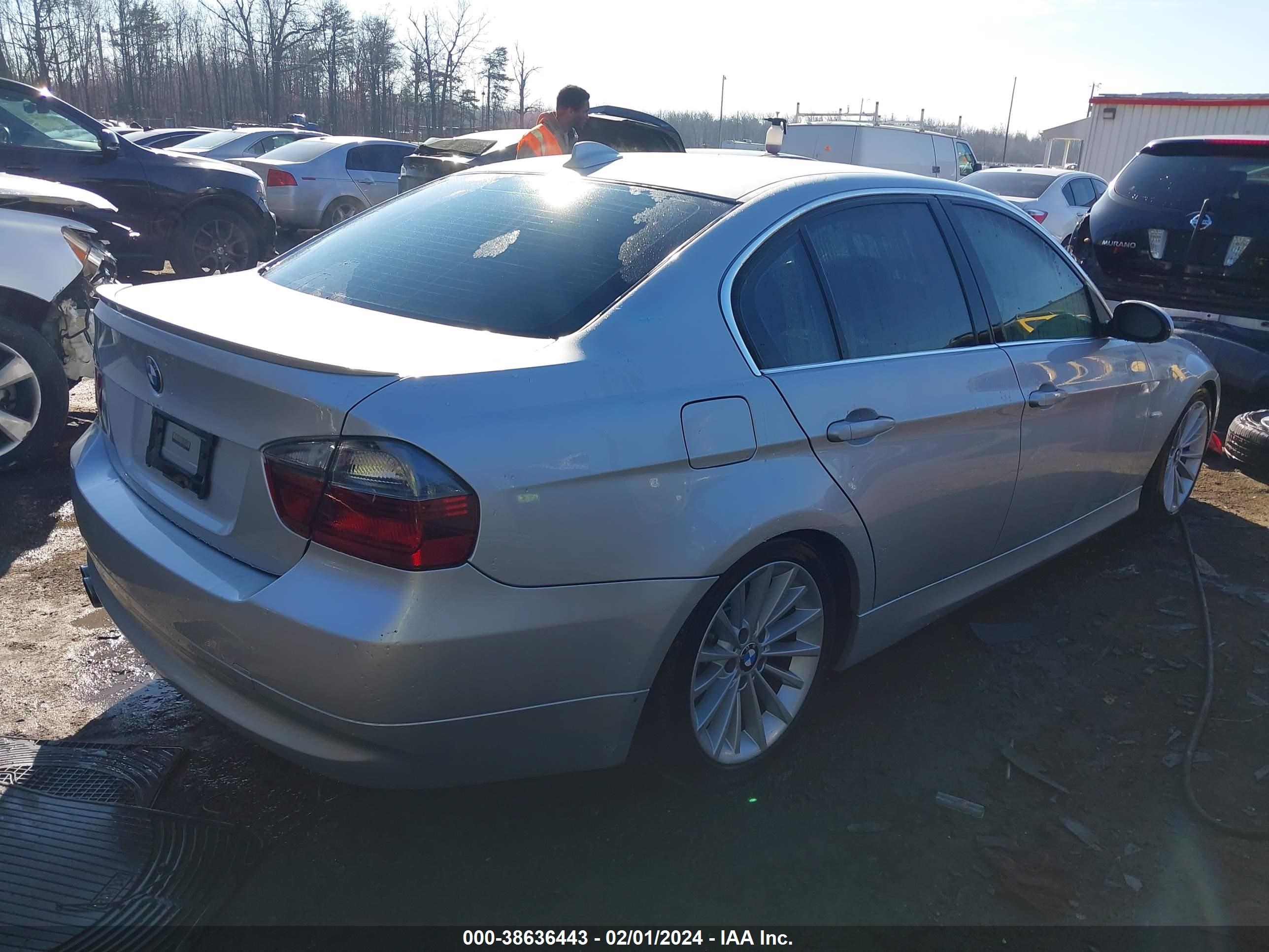 Photo 3 VIN: WBAVB33586AZ86550 - BMW 3ER 