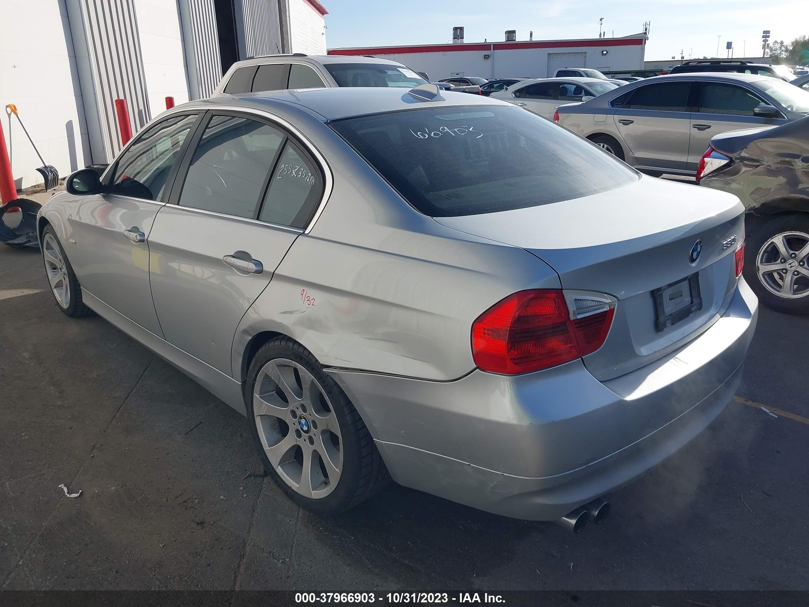 Photo 2 VIN: WBAVB335X6PS18680 - BMW 3ER 