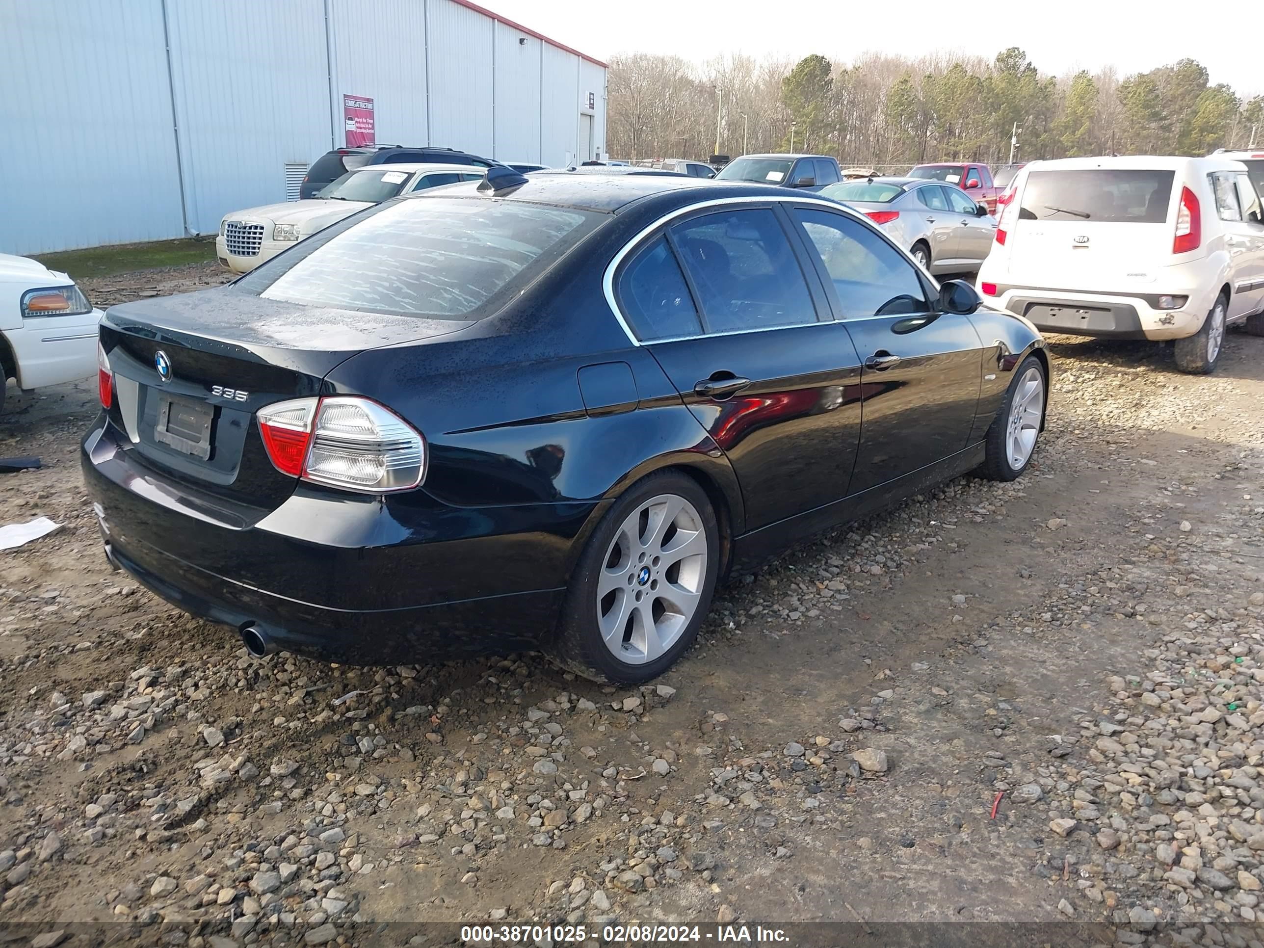 Photo 3 VIN: WBAVB73527VH21823 - BMW 3ER 