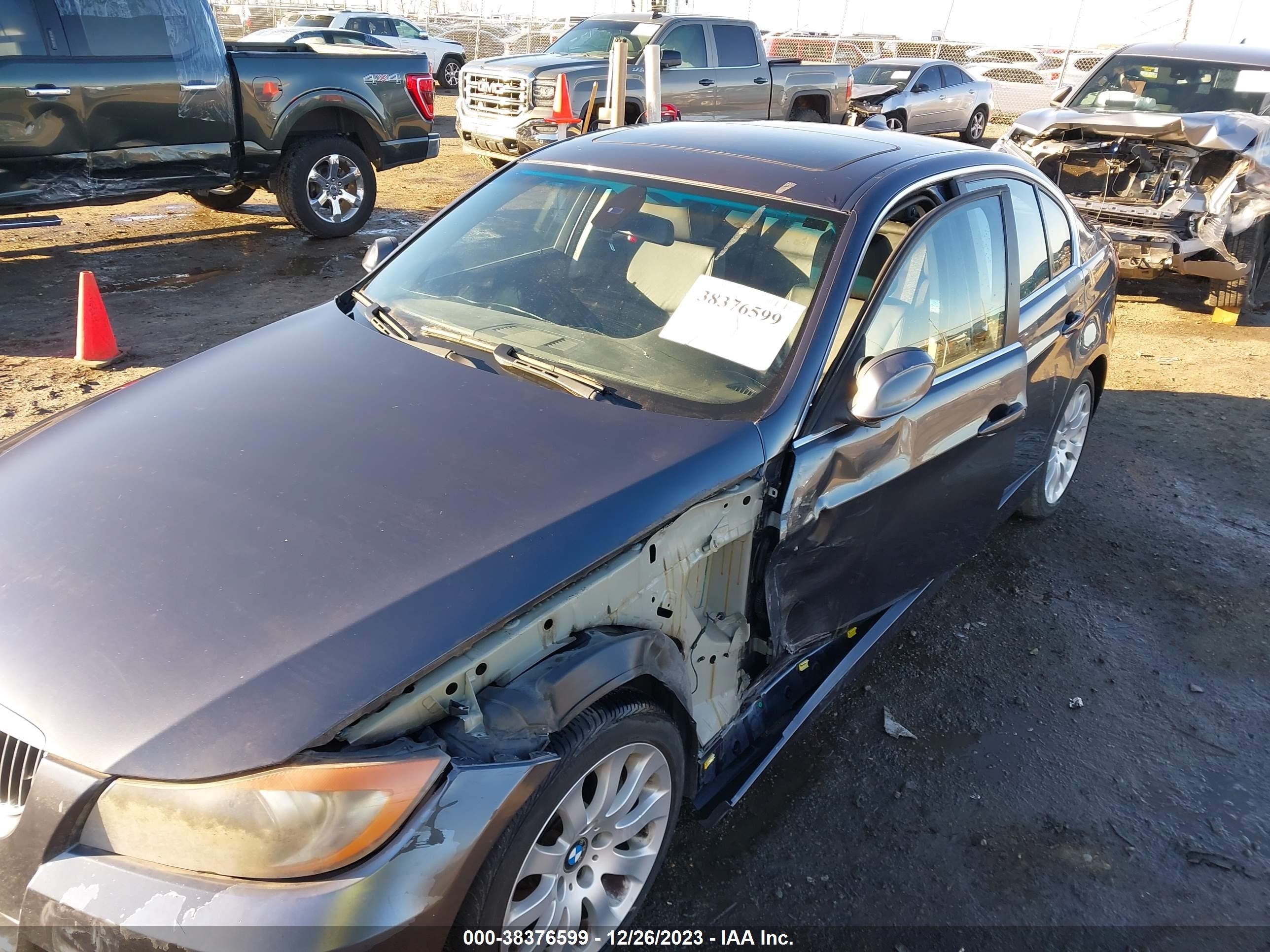 Photo 5 VIN: WBAVB73587PA65017 - BMW 3ER 