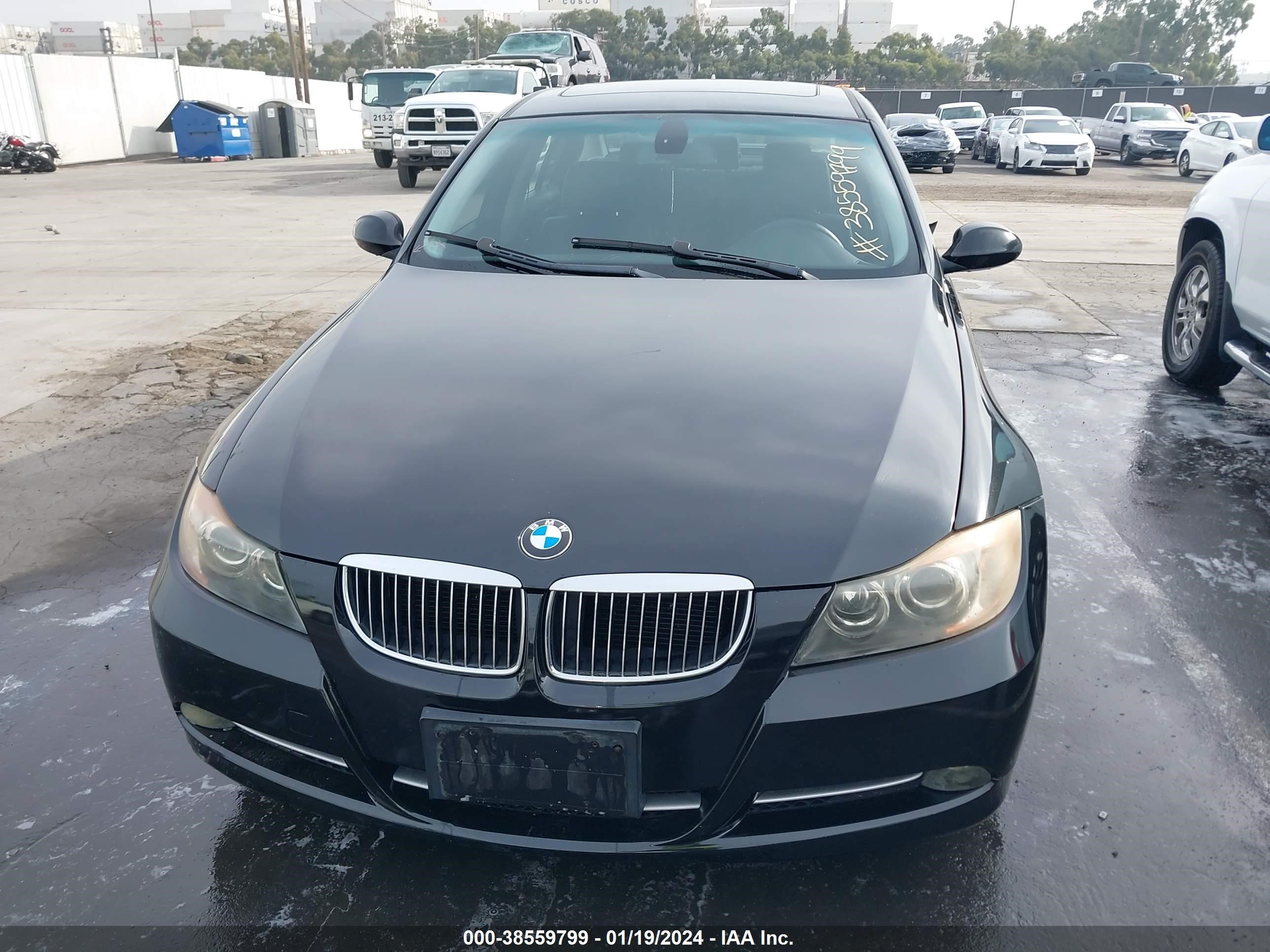 Photo 12 VIN: WBAVB73587PA87552 - BMW 3ER 