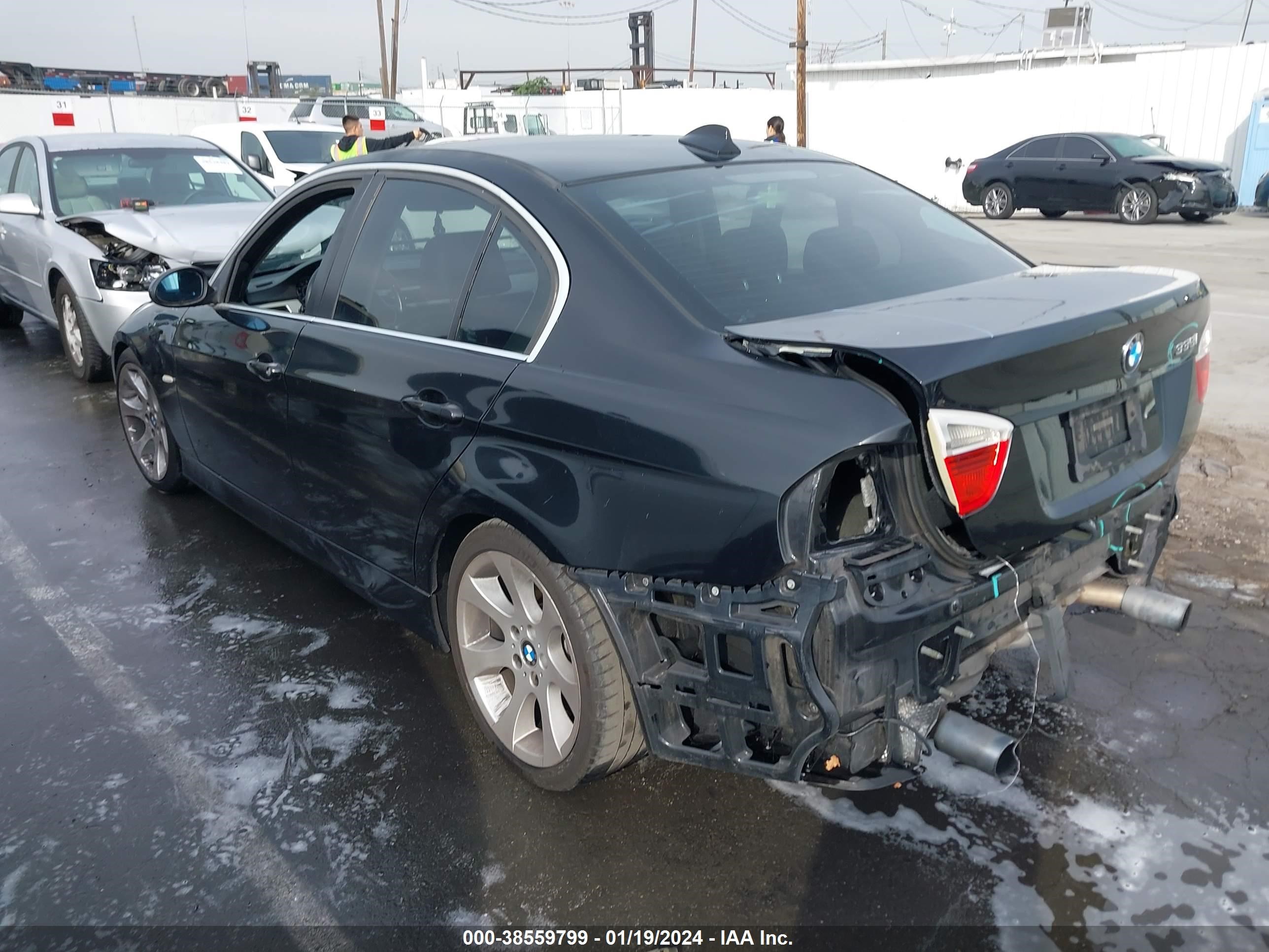 Photo 2 VIN: WBAVB73587PA87552 - BMW 3ER 