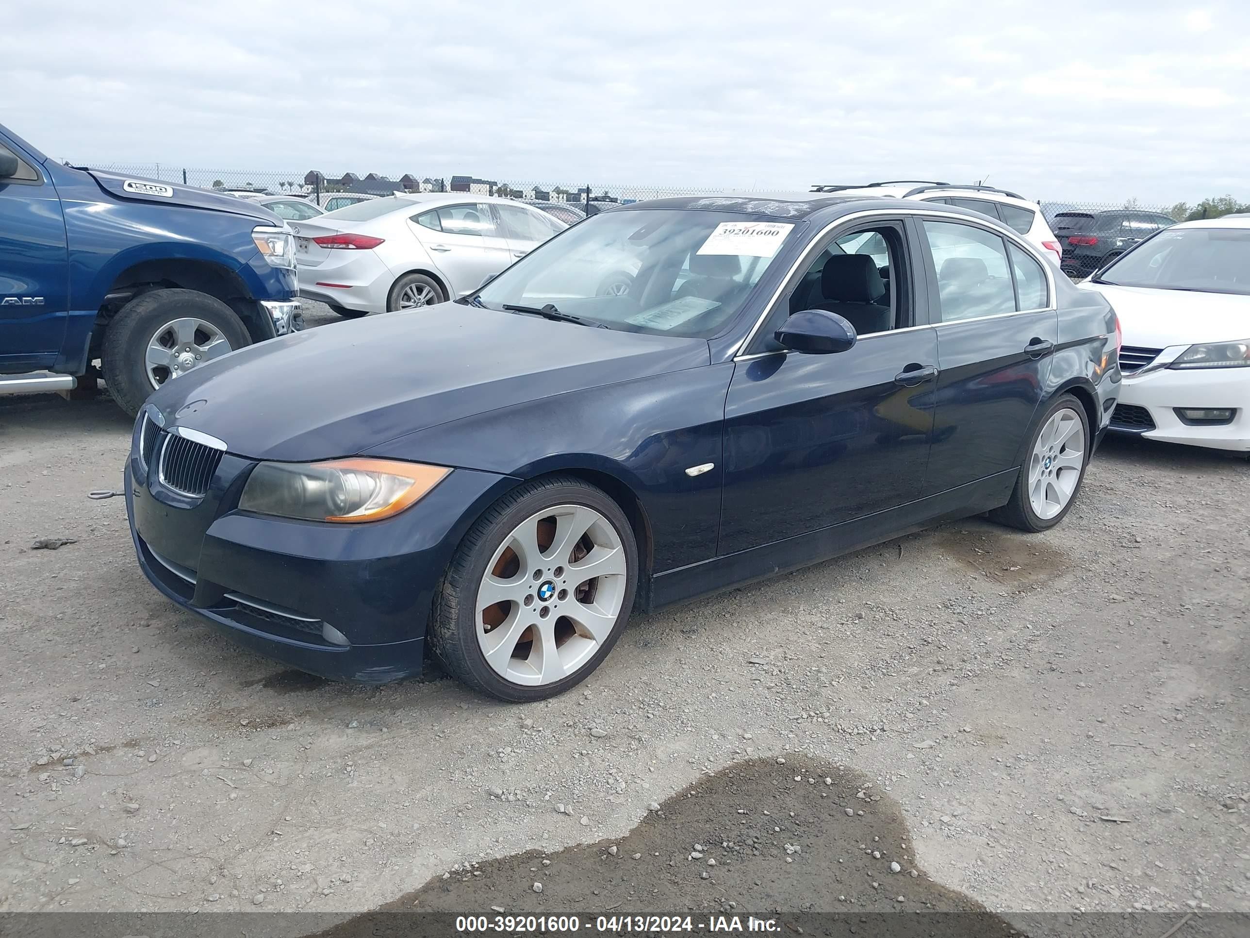 Photo 1 VIN: WBAVB73587VH21664 - BMW 3ER 