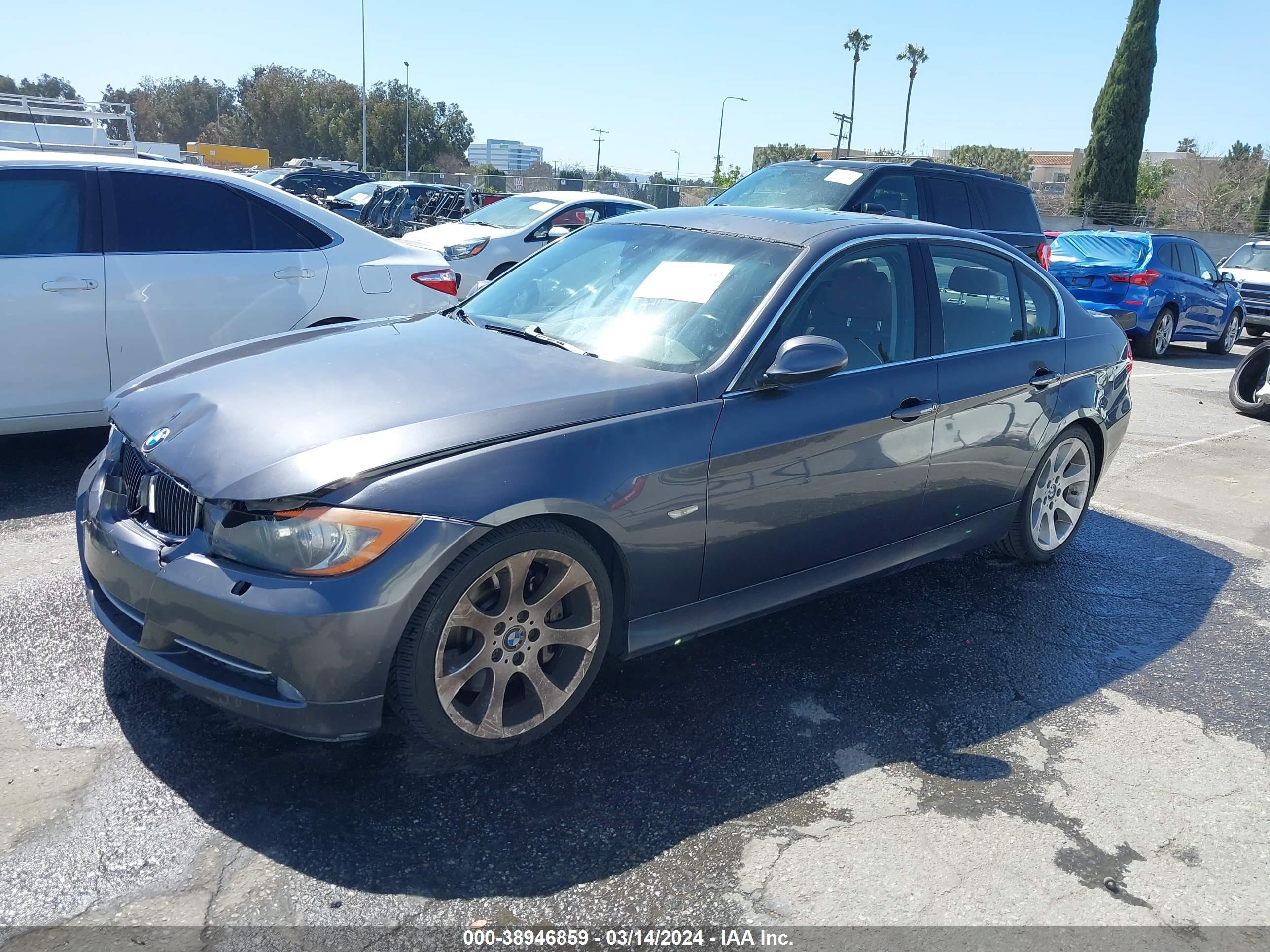 Photo 1 VIN: WBAVB77528NM05427 - BMW 3ER 